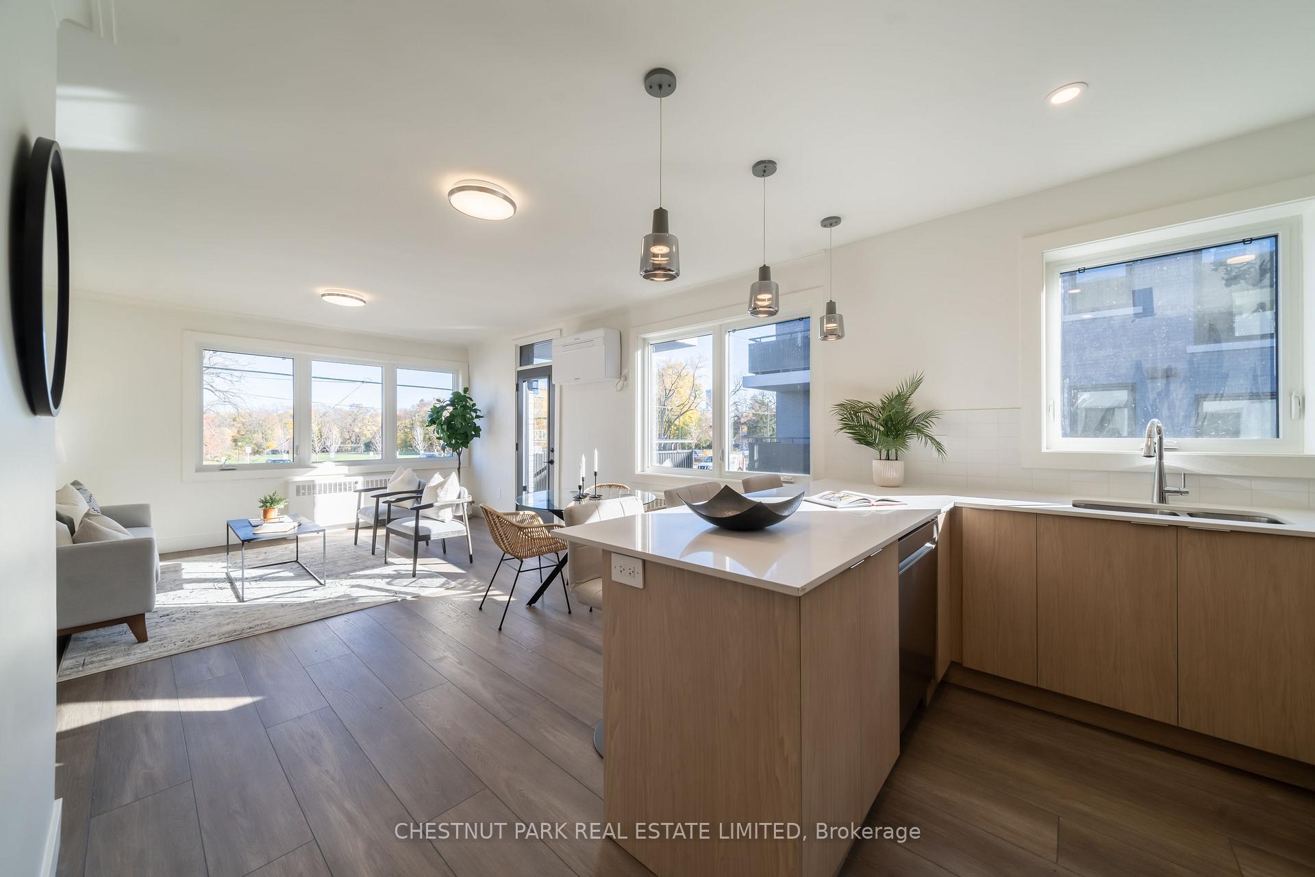 1492 Avenue Road 2, Toronto C04, ON M5N 2H7 — Toronto C04, Ontario