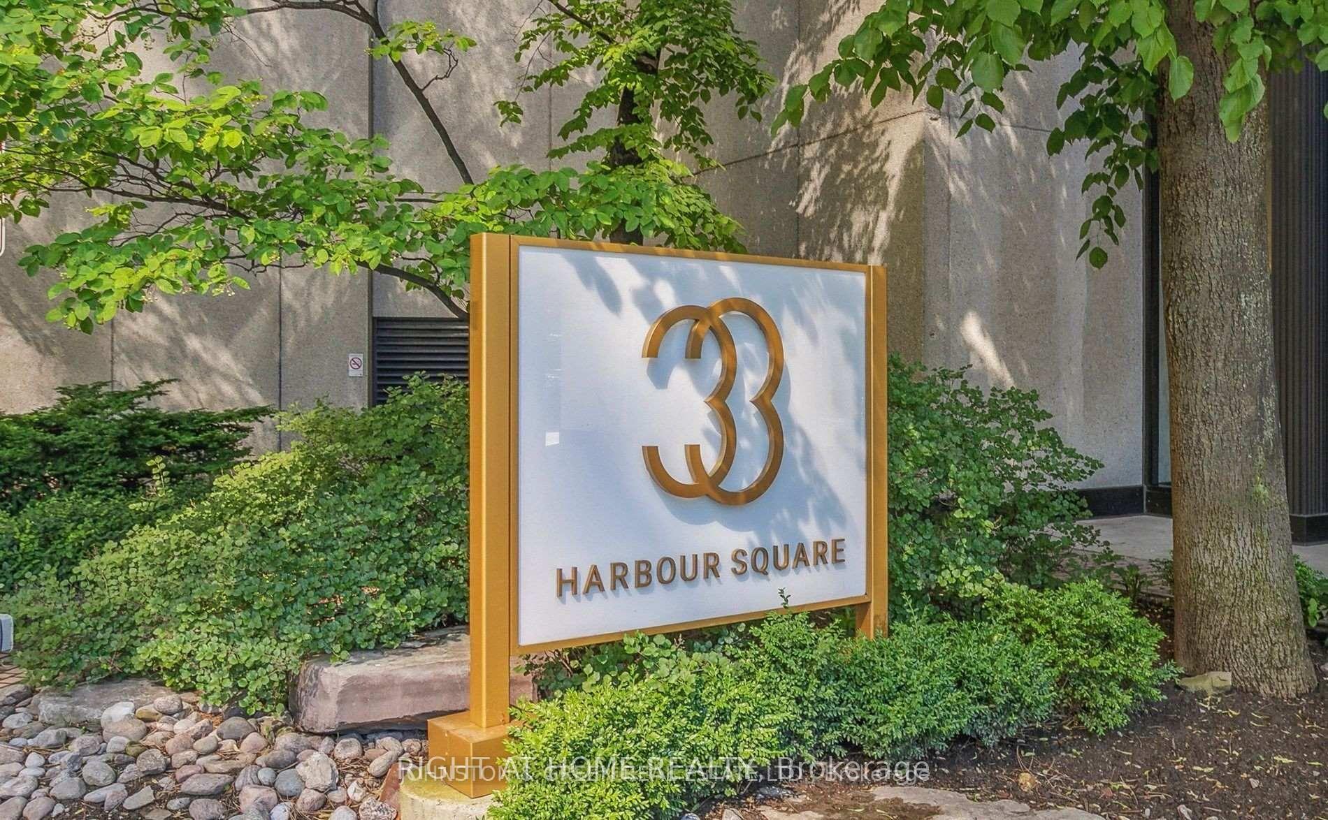 33 Harbour Square 1803, Toronto C01, ON M5J 2G2