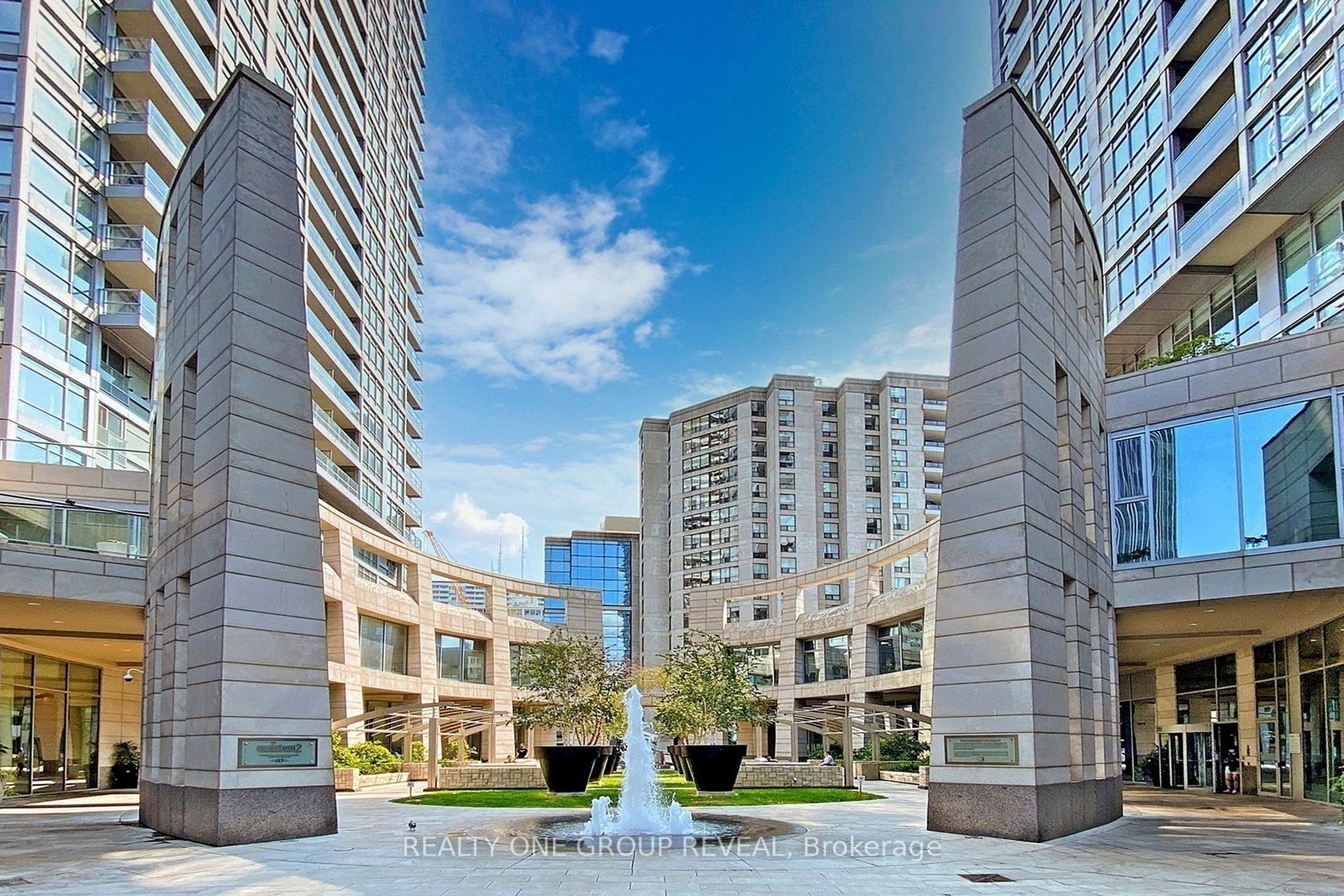 2191 Yonge Street 3707, Toronto C10, ON M4S 3H8