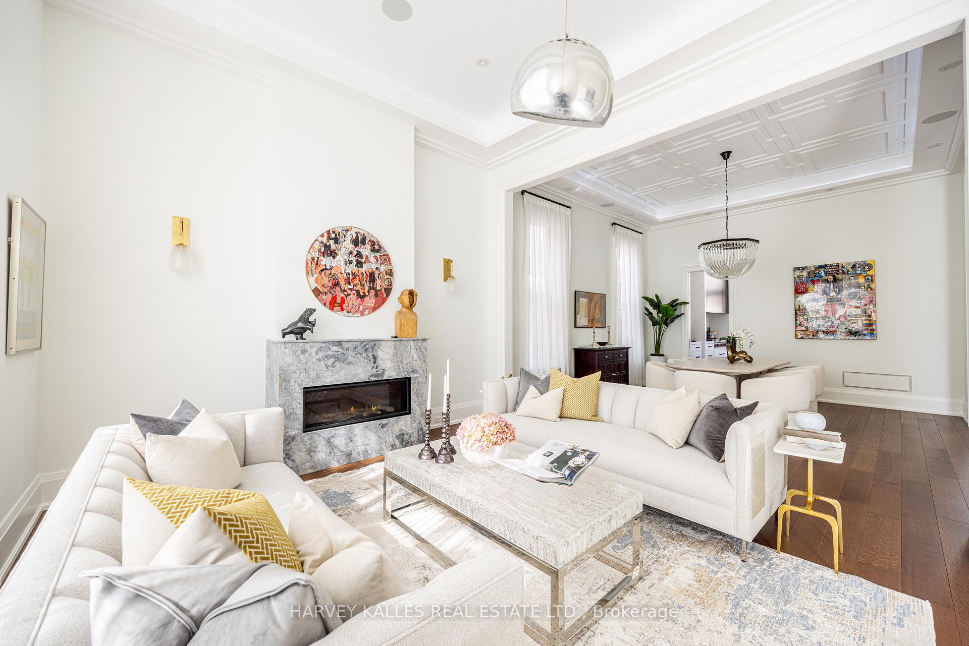 264 Cortleigh Boulevard, Toronto C04 — photo 5 of 5
