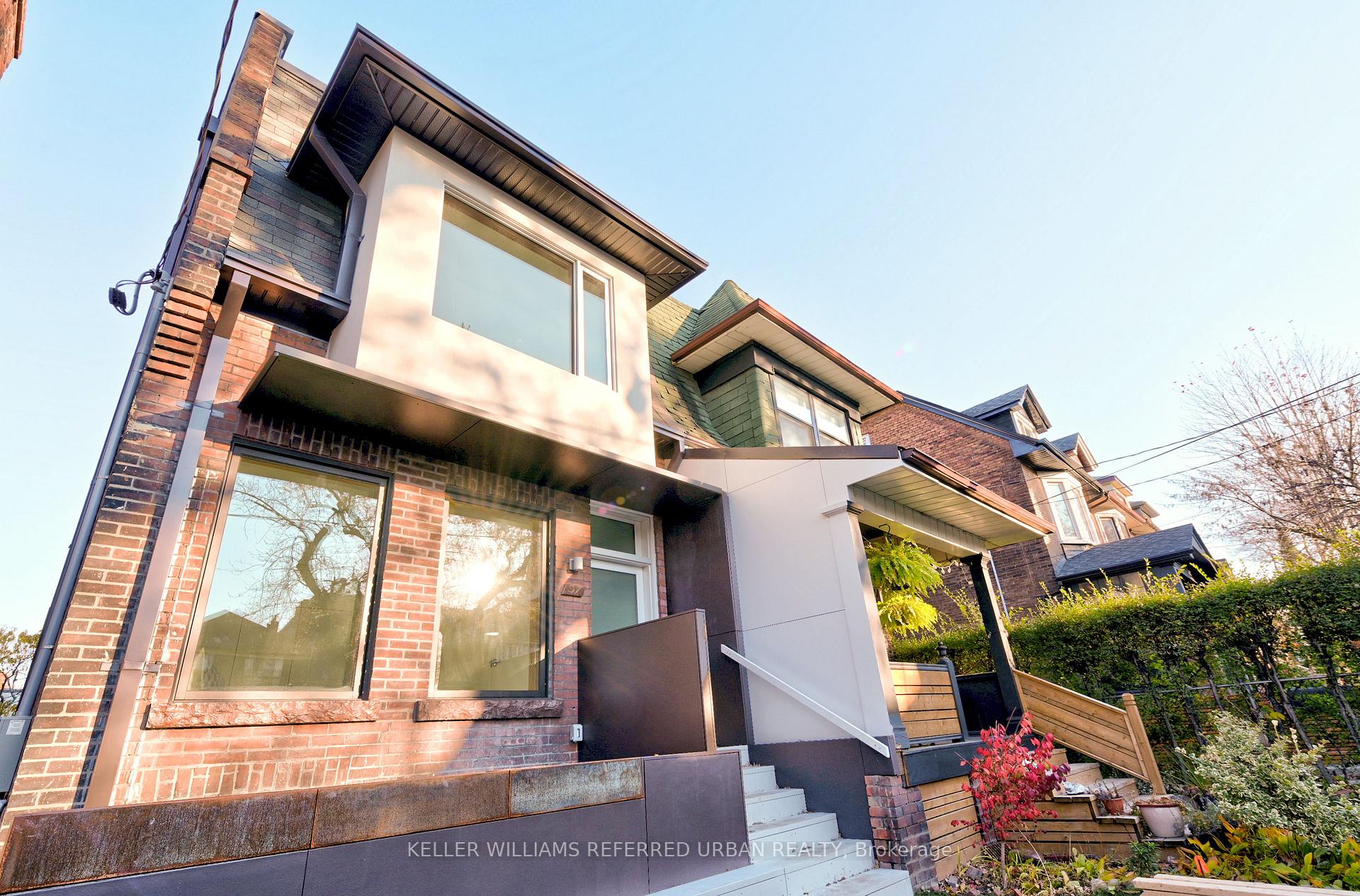 37 Margueretta Street Upper, Toronto C01, ON M6K 2P6