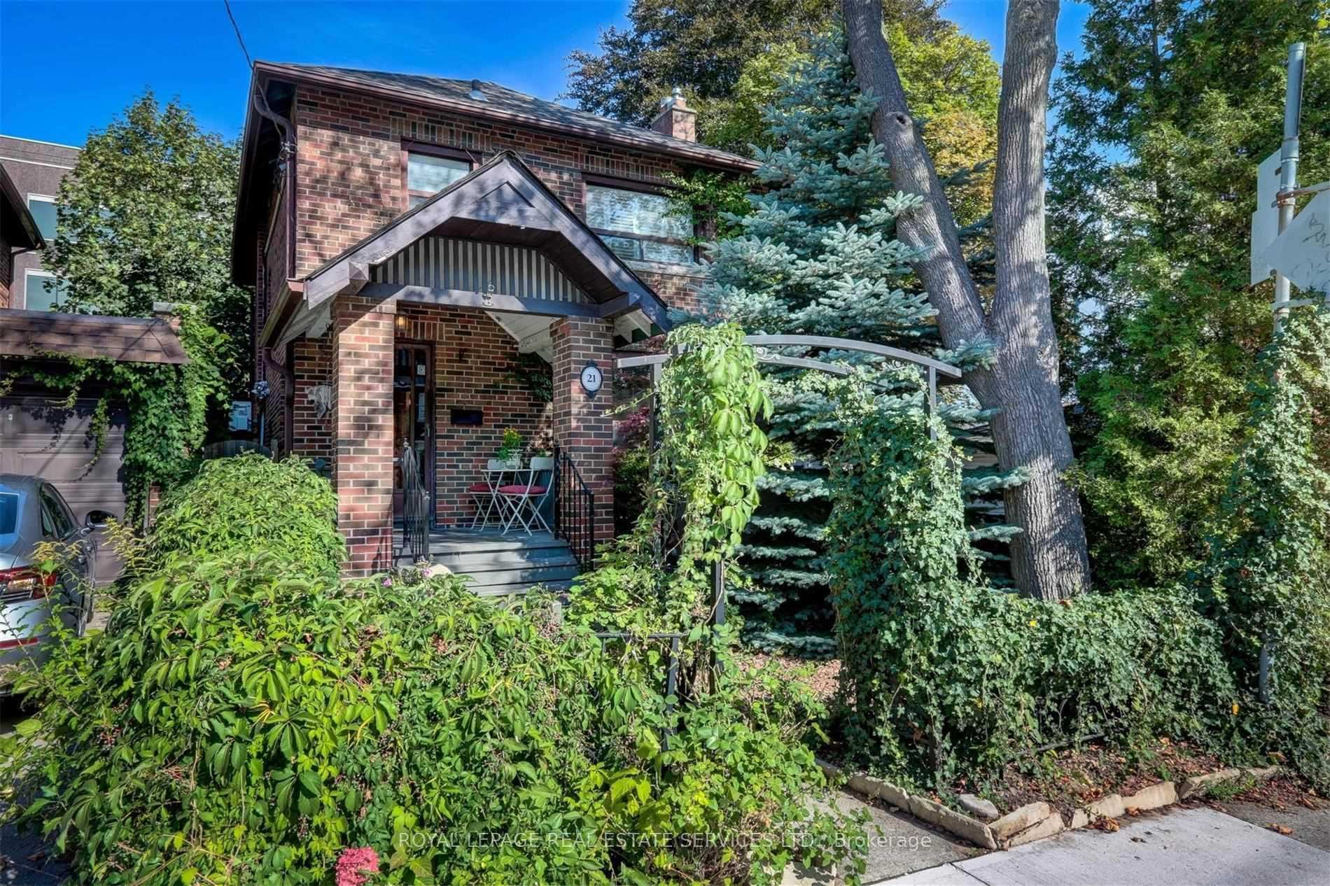 21 Lorindale Avenue, Toronto C04, ON M5M 3C3