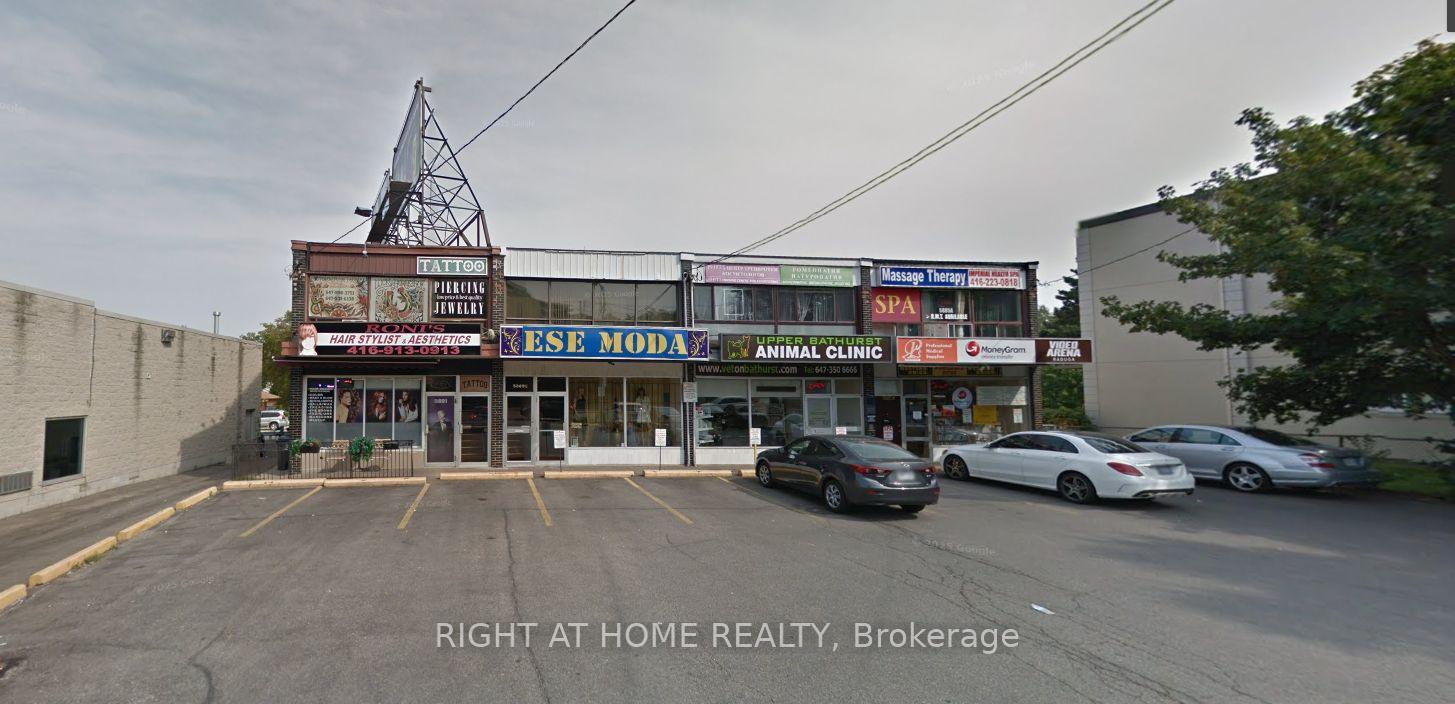 5889 Bathurst Street, Toronto C07, ON M2R 1Y7