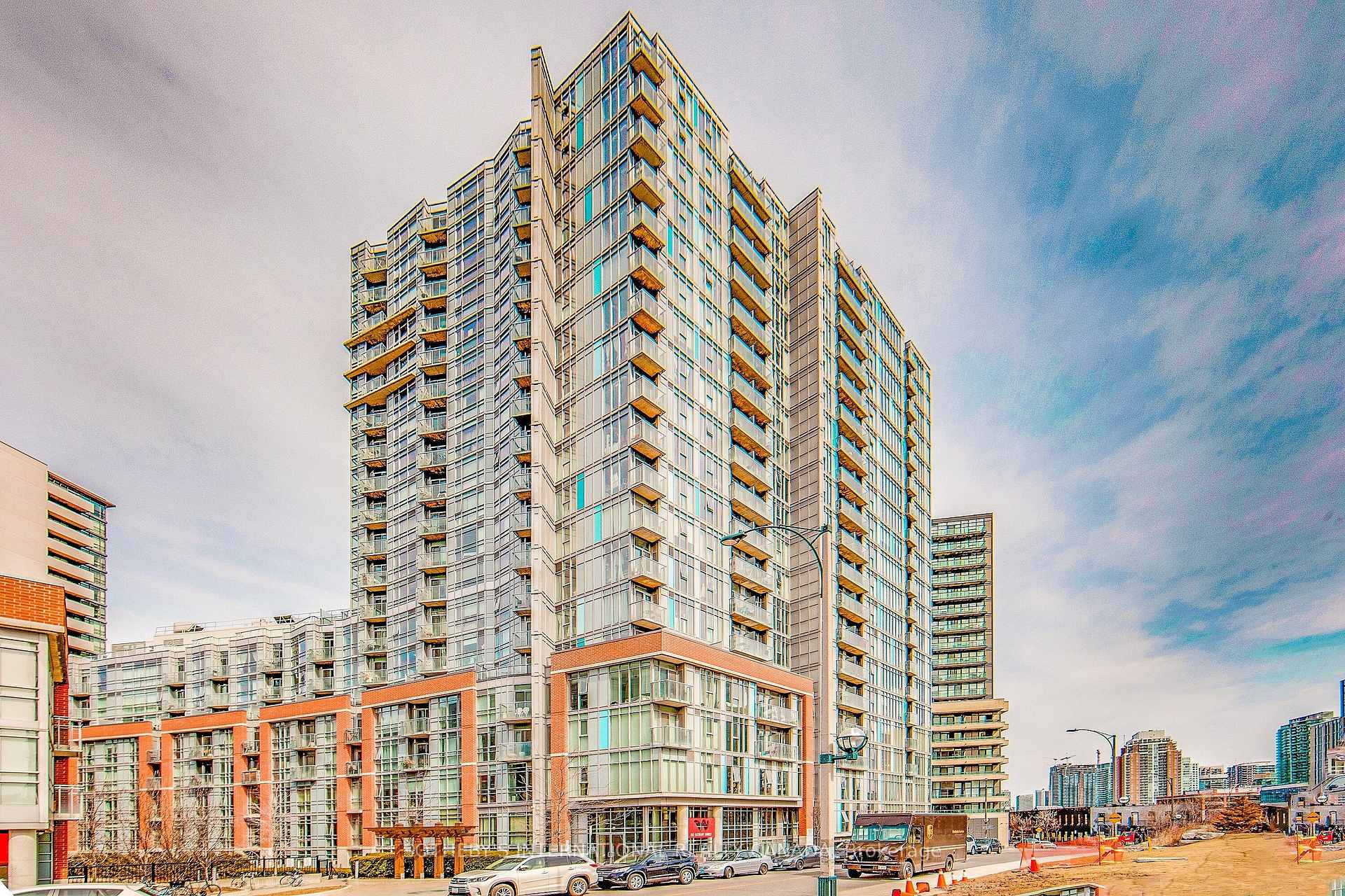 150 Sudbury Street 1801, Toronto C01, ON M6J 3S8