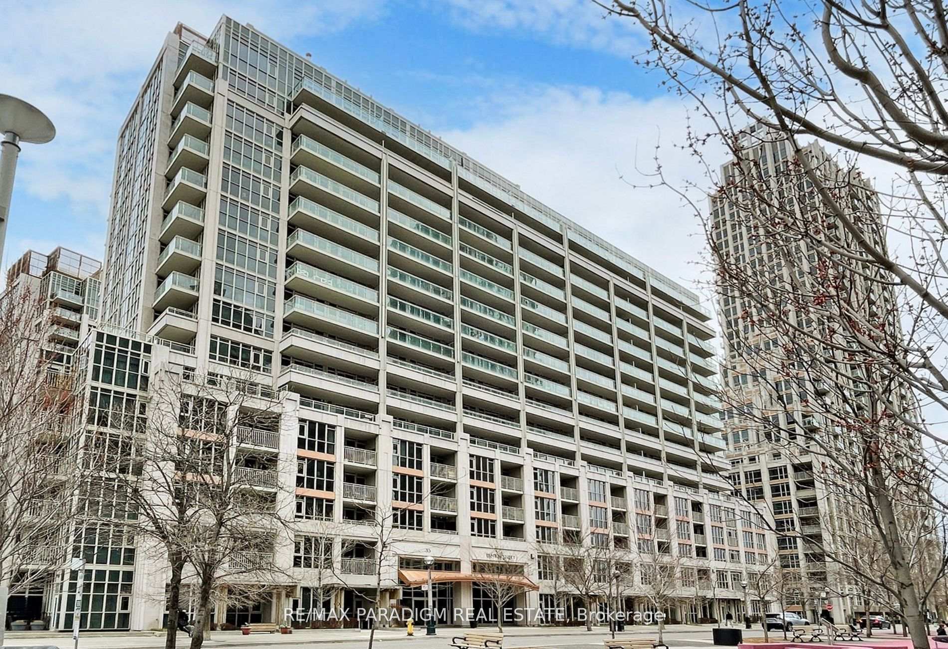 35 Bastion Street 109, Toronto C01, ON M5V 0B9