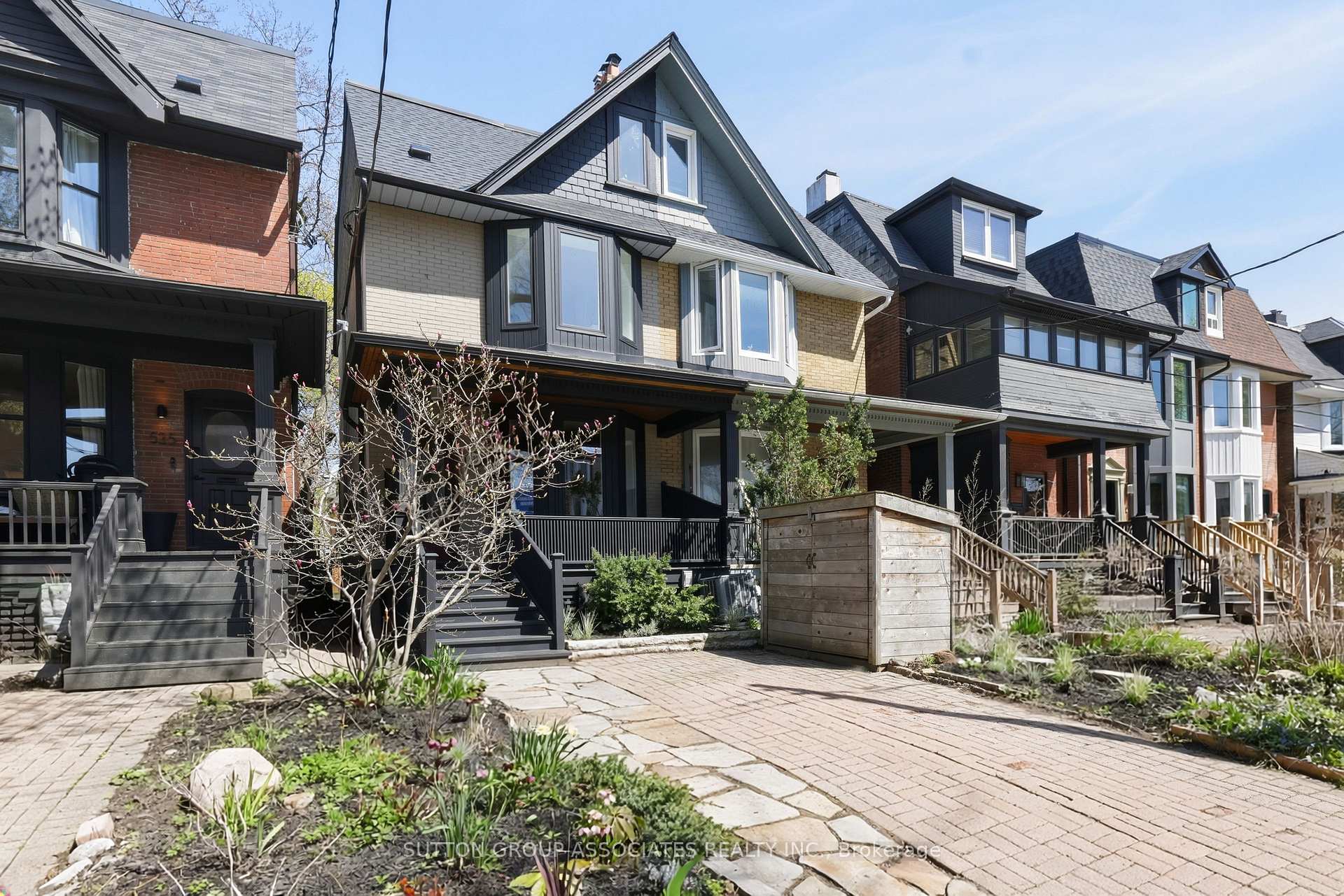 533 Brunswick Avenue, Toronto C02, ON M5R 2Z6