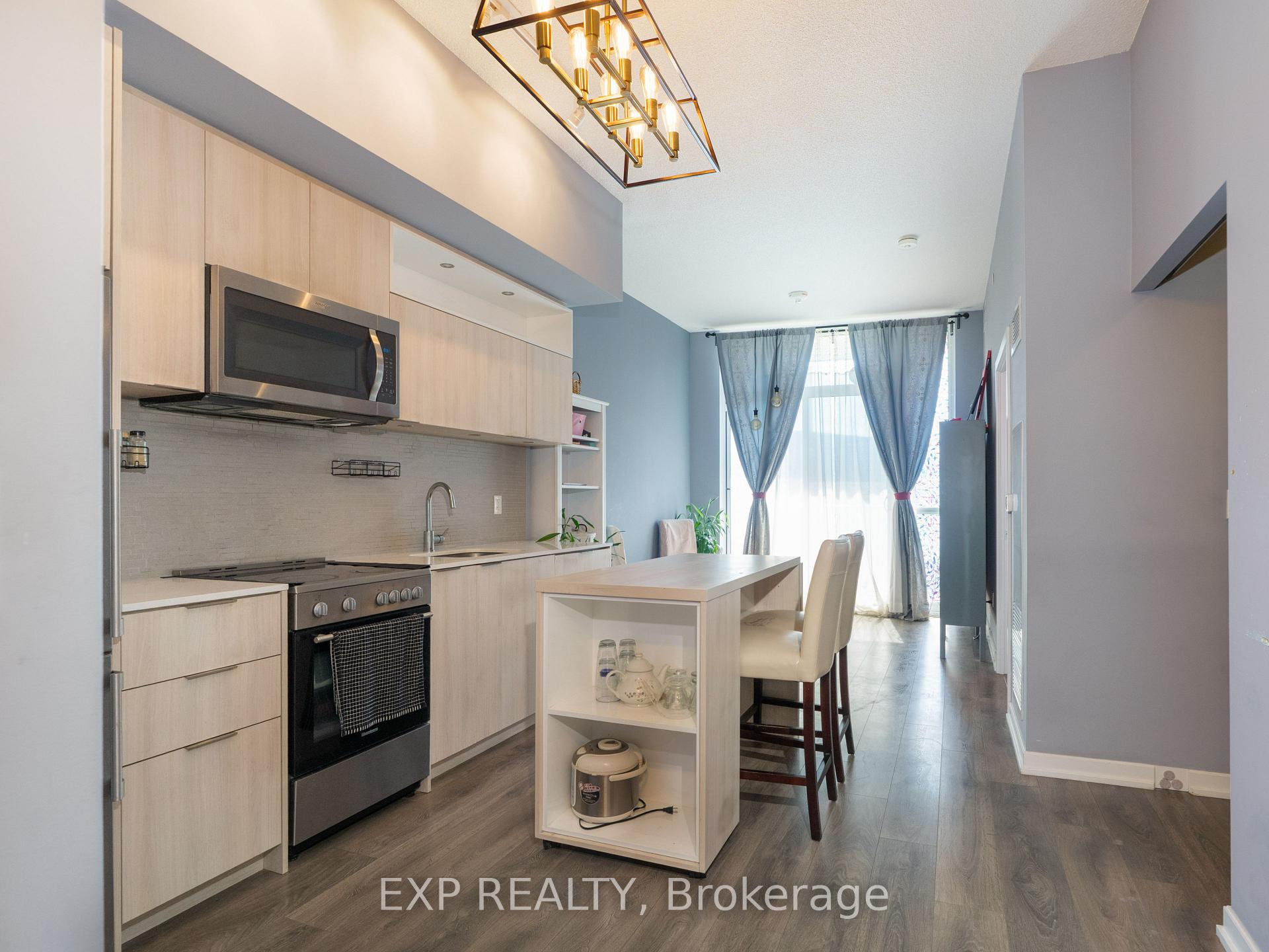 50 Forest Manor Road 209, Toronto C15, ON M2J 0E3
