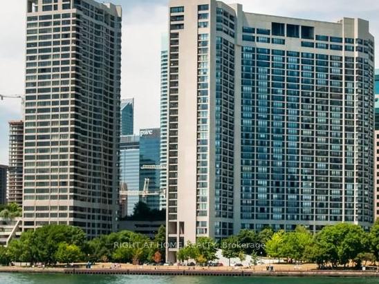 33 Harbour Square 2803, Toronto C01, ON M5J 2G2