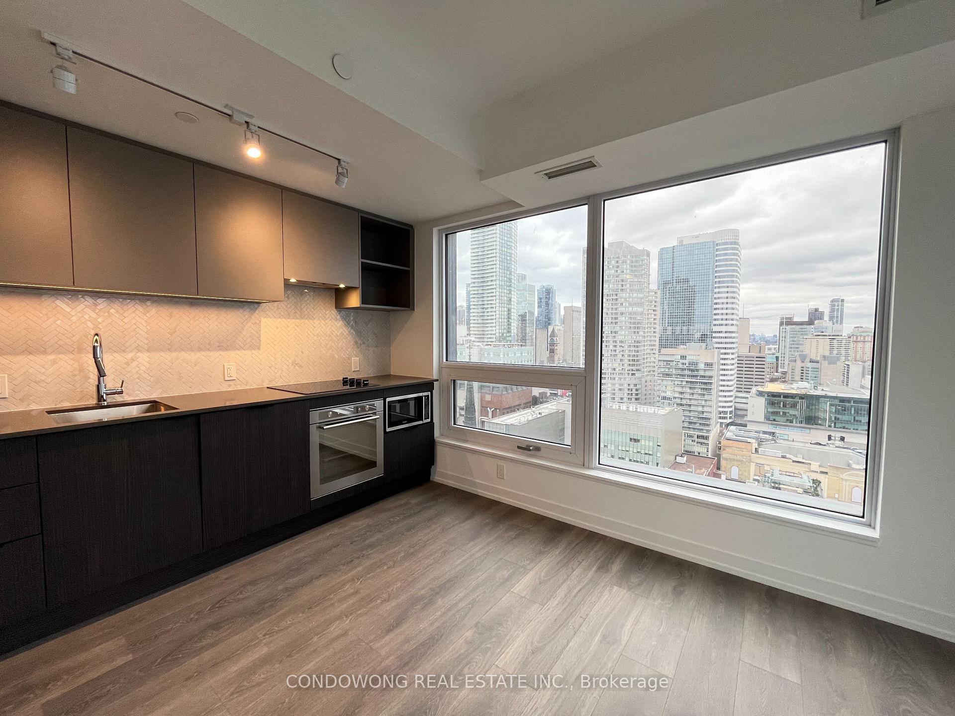 82 Dalhousie Street 2912, Toronto C08, ON M5B 0C5