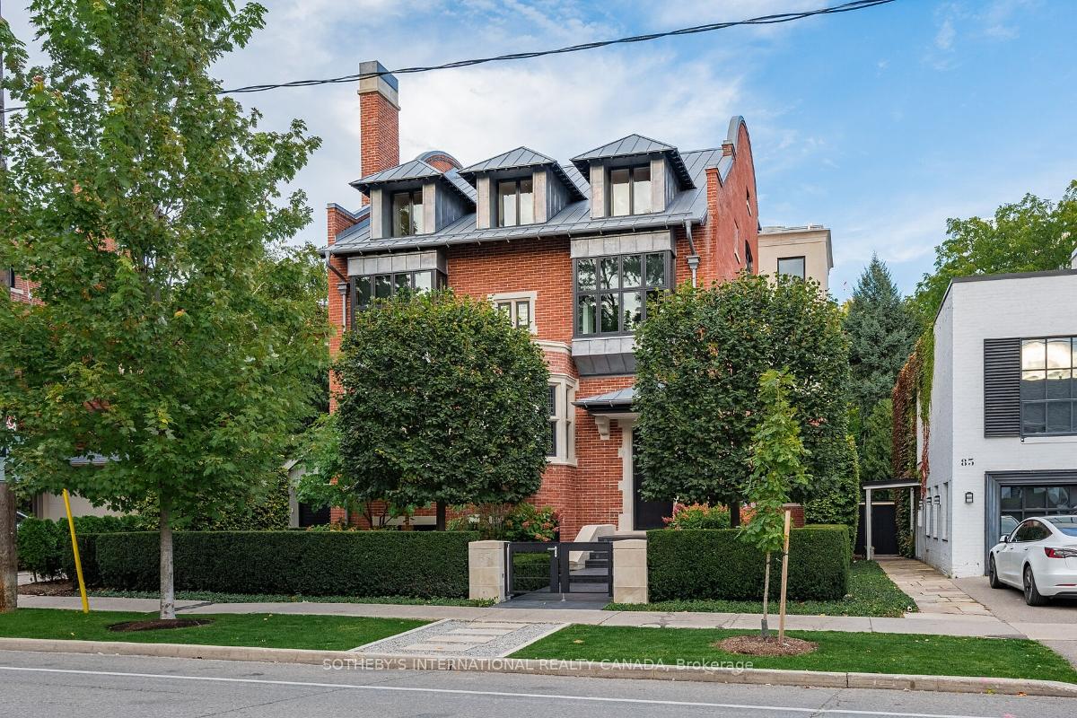 85 Bedford Road 3, Toronto C02, ON M5R 2K3