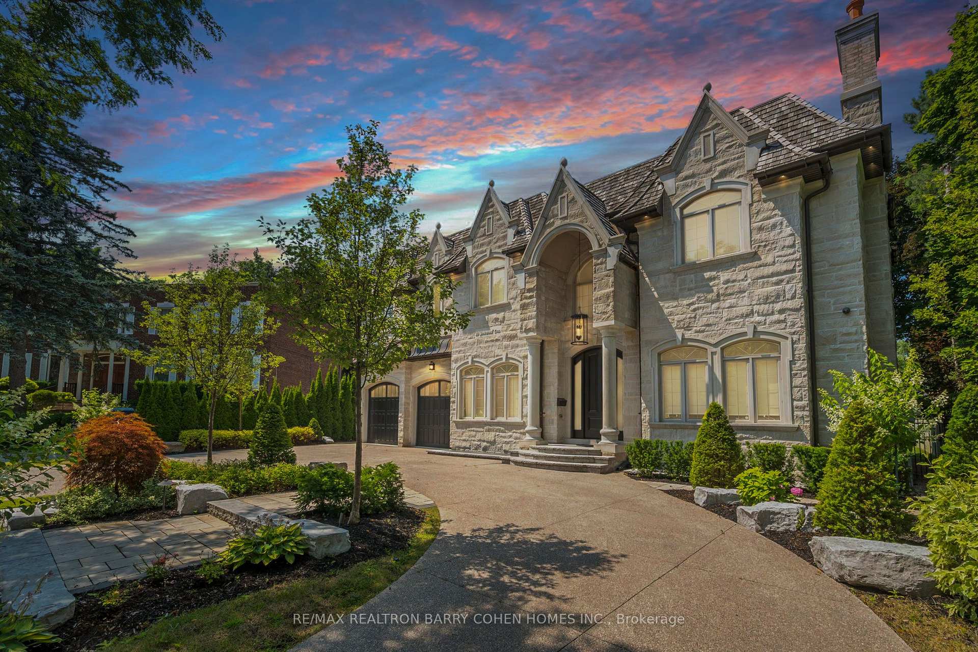 29 Junewood Crescent, Toronto C12, ON M2L 2C3 — Toronto C12, Ontario