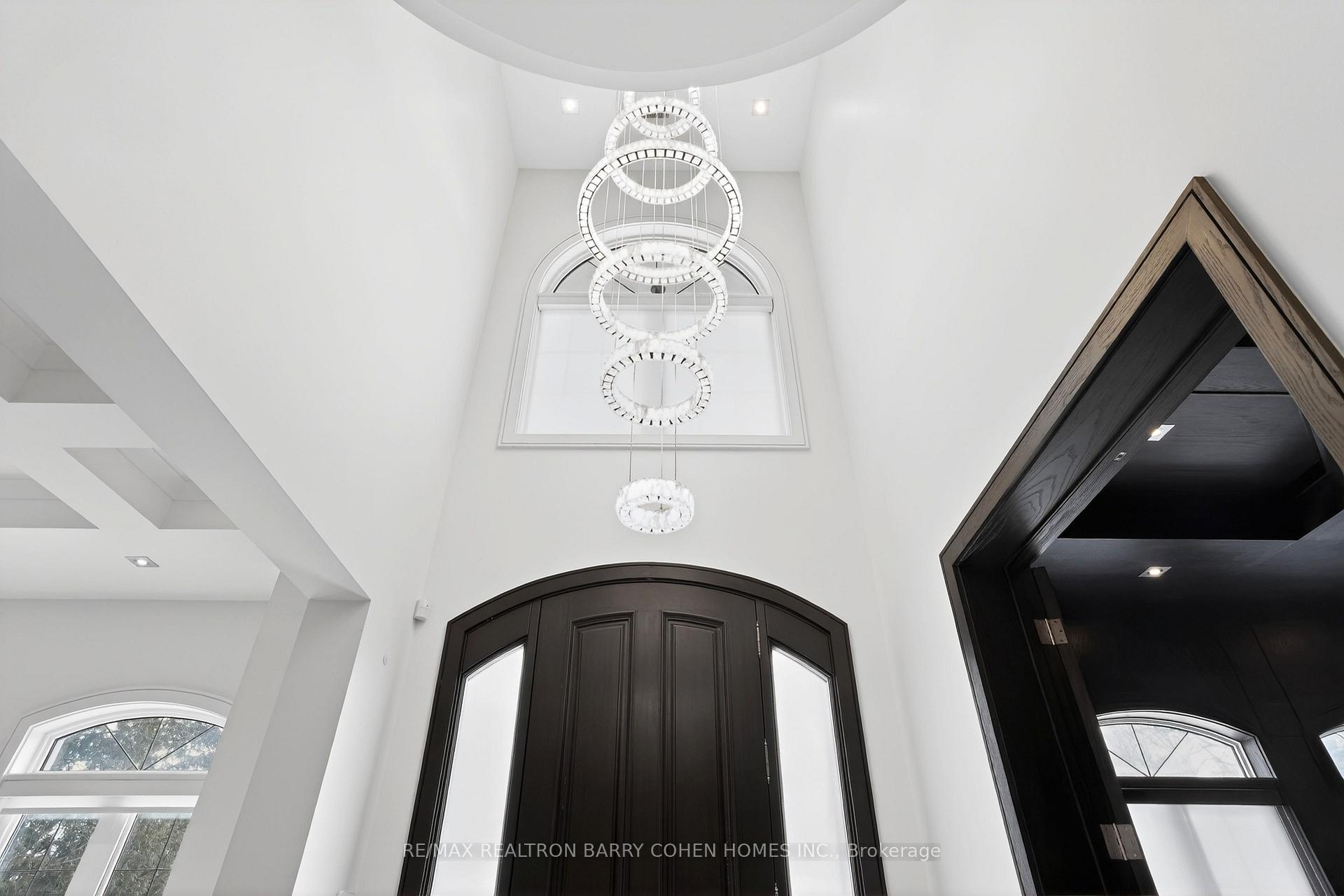 29 Junewood Crescent, Toronto C12 — photo 3 of 5