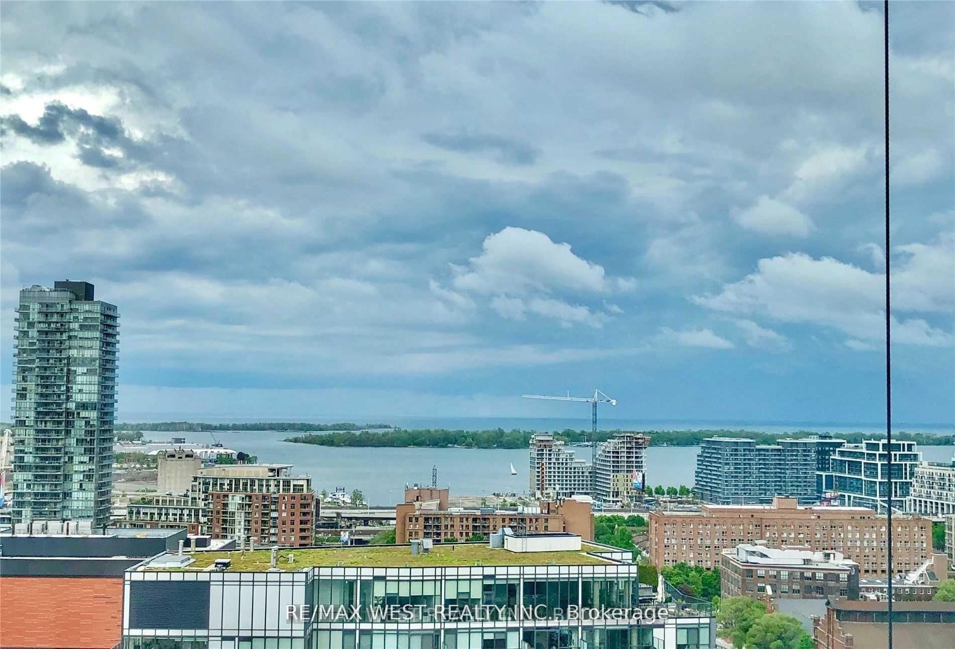 120 Parliament Street 1911, Toronto C08, ON M5A 2Y8