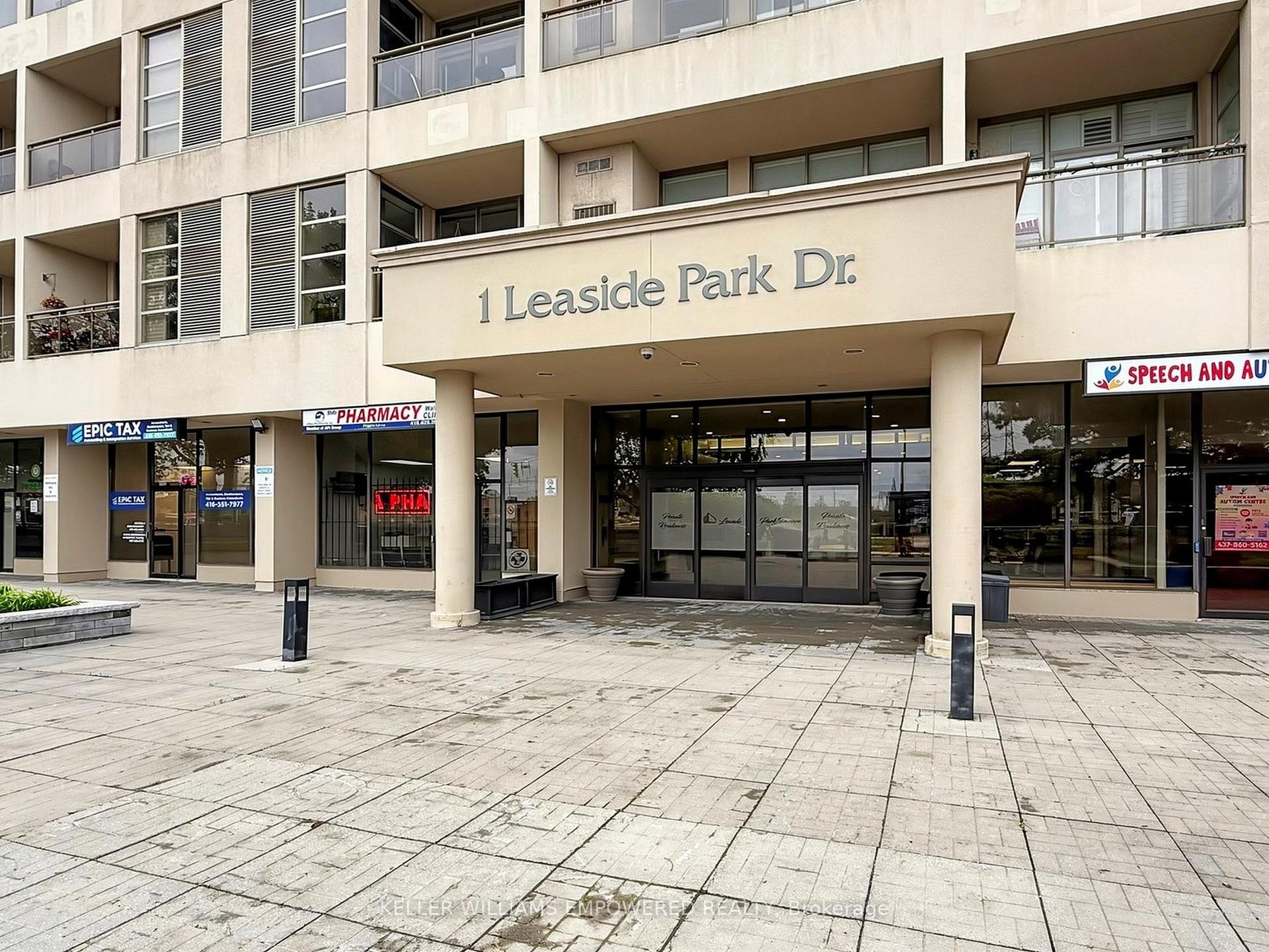 1 Leaside Park Drive 316, Toronto C11, ON M4H 1R1