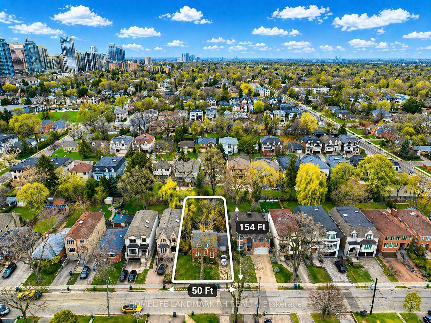 152 Parkview Avenue, Toronto C14, ON M2N 3Y7