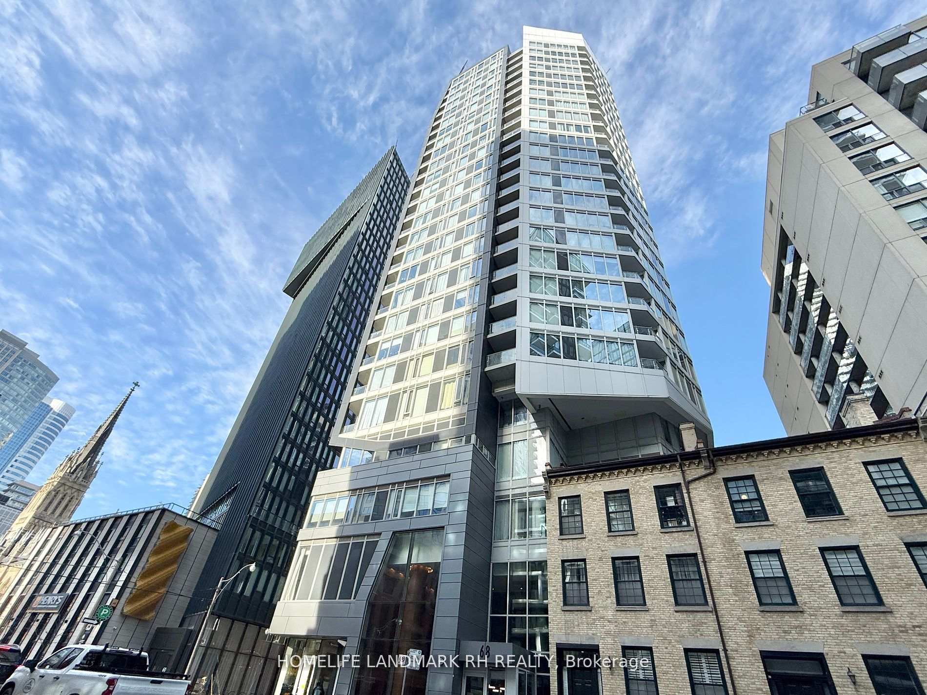 68 Shuter Street 1107, Toronto C08, ON M5B 0B4