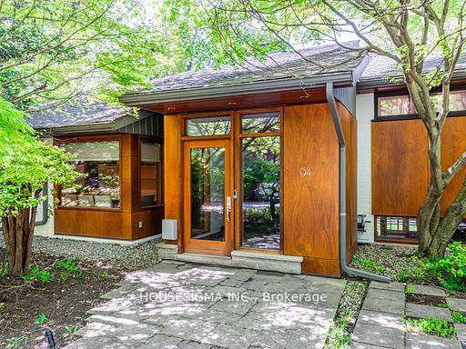 94 Laurentide Drive, Toronto C13, ON M3A 3E5