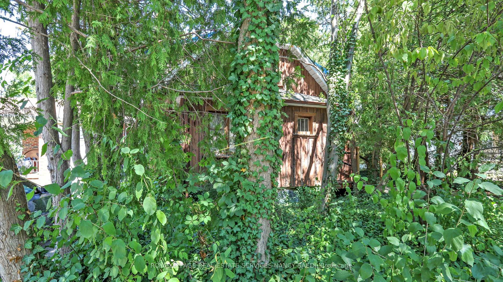 92 Horsham Avenue, Toronto C07 — photo 4 of 5