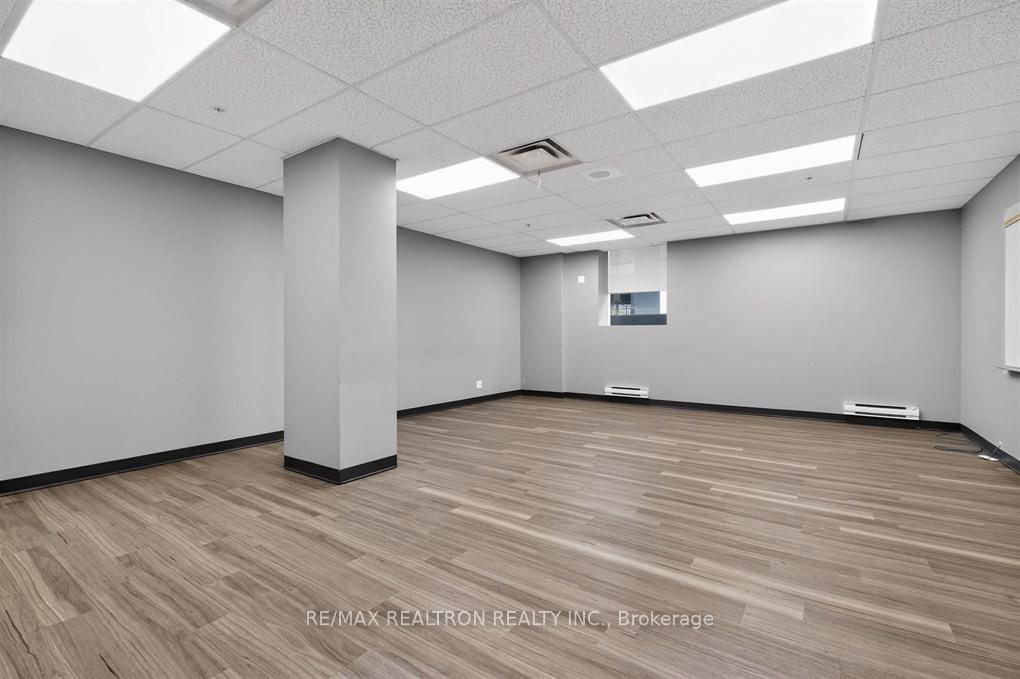685 Sheppard Avenue E G01, Toronto C15, ON M2K 1B6 — Toronto C15, Ontario