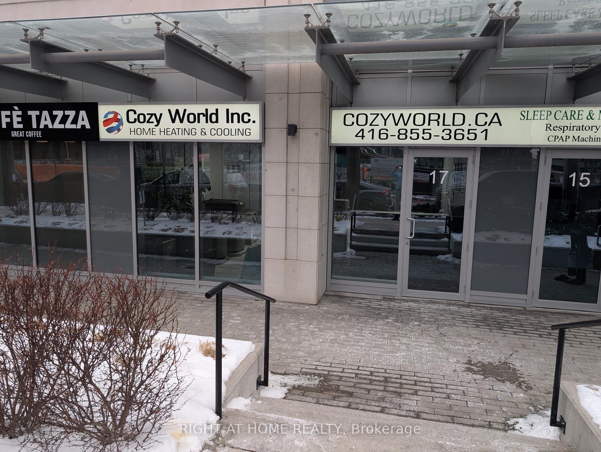17 Tippett Road, Toronto C06, ON M3H 2V1