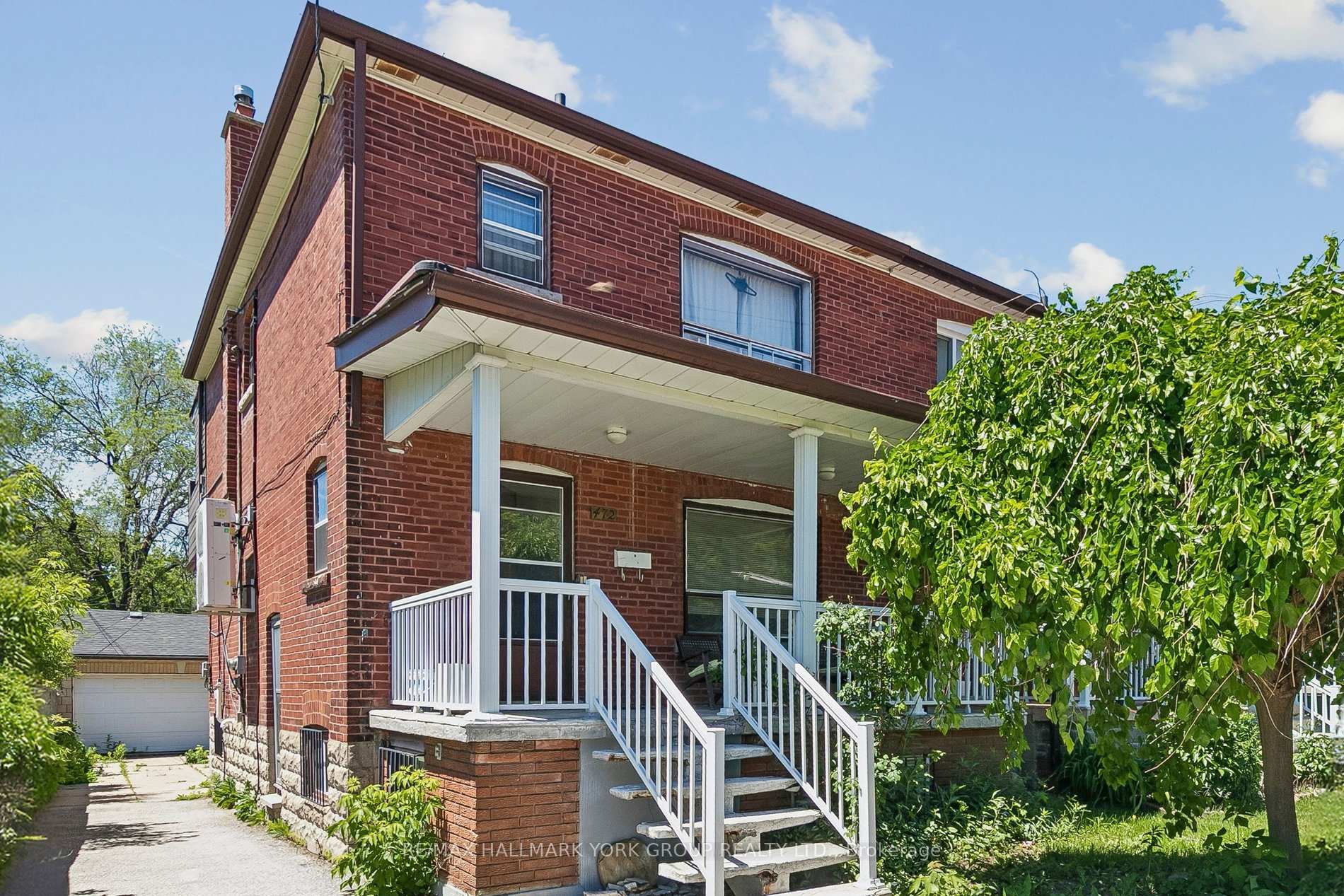 472 Winona Drive Main Fl, Toronto C03, ON M6C 3T7 — Toronto C03, Ontario