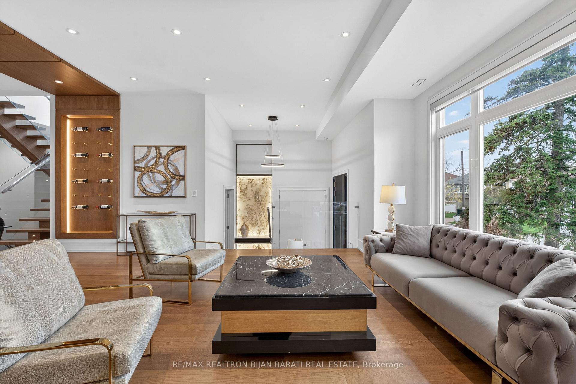 23 Terrace Avenue, Toronto C07 — photo 5 of 5