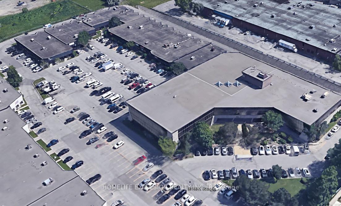 716 Gordon Baker Road 202, Toronto C15, ON M2H 3B4