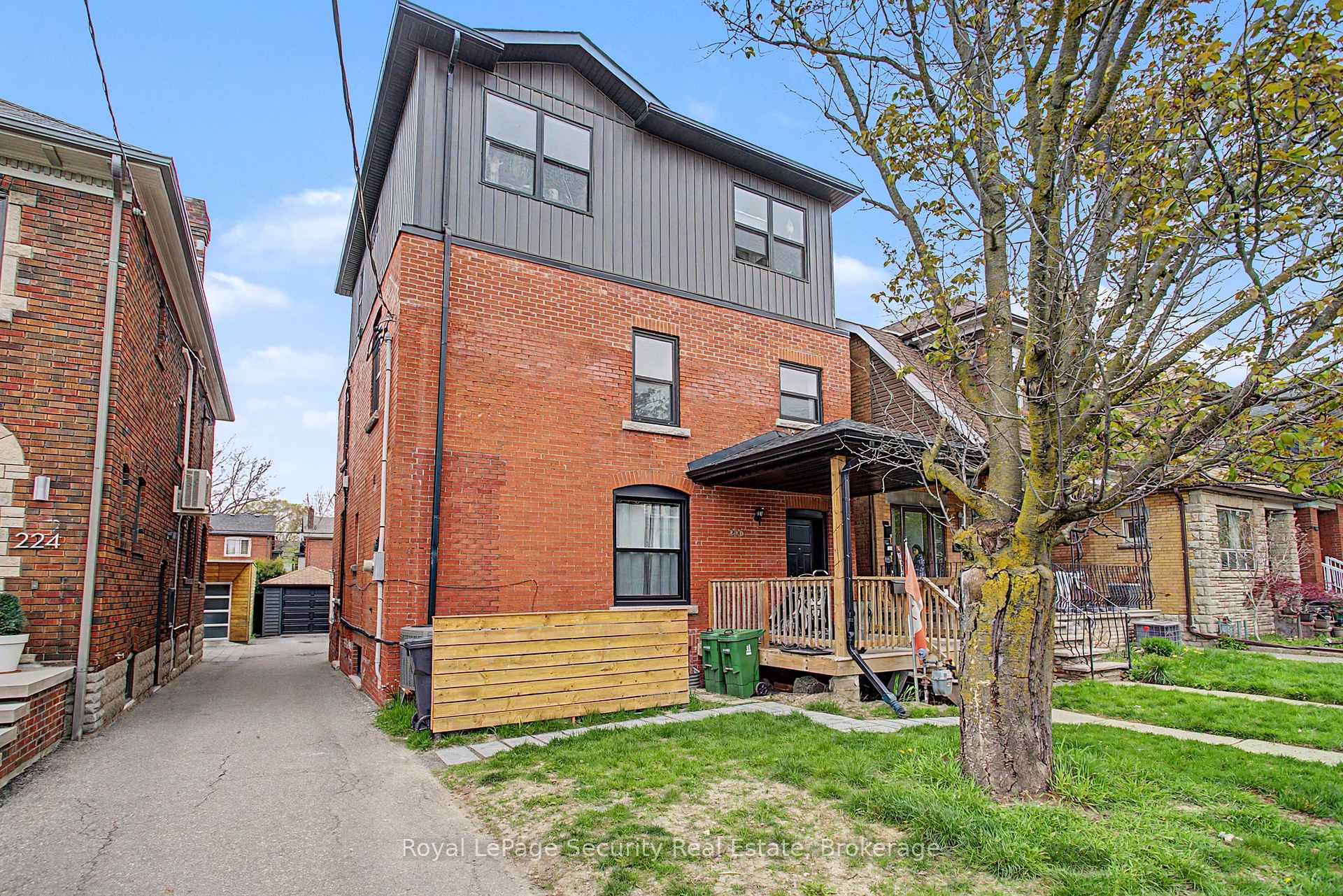 residential Property Image no.1