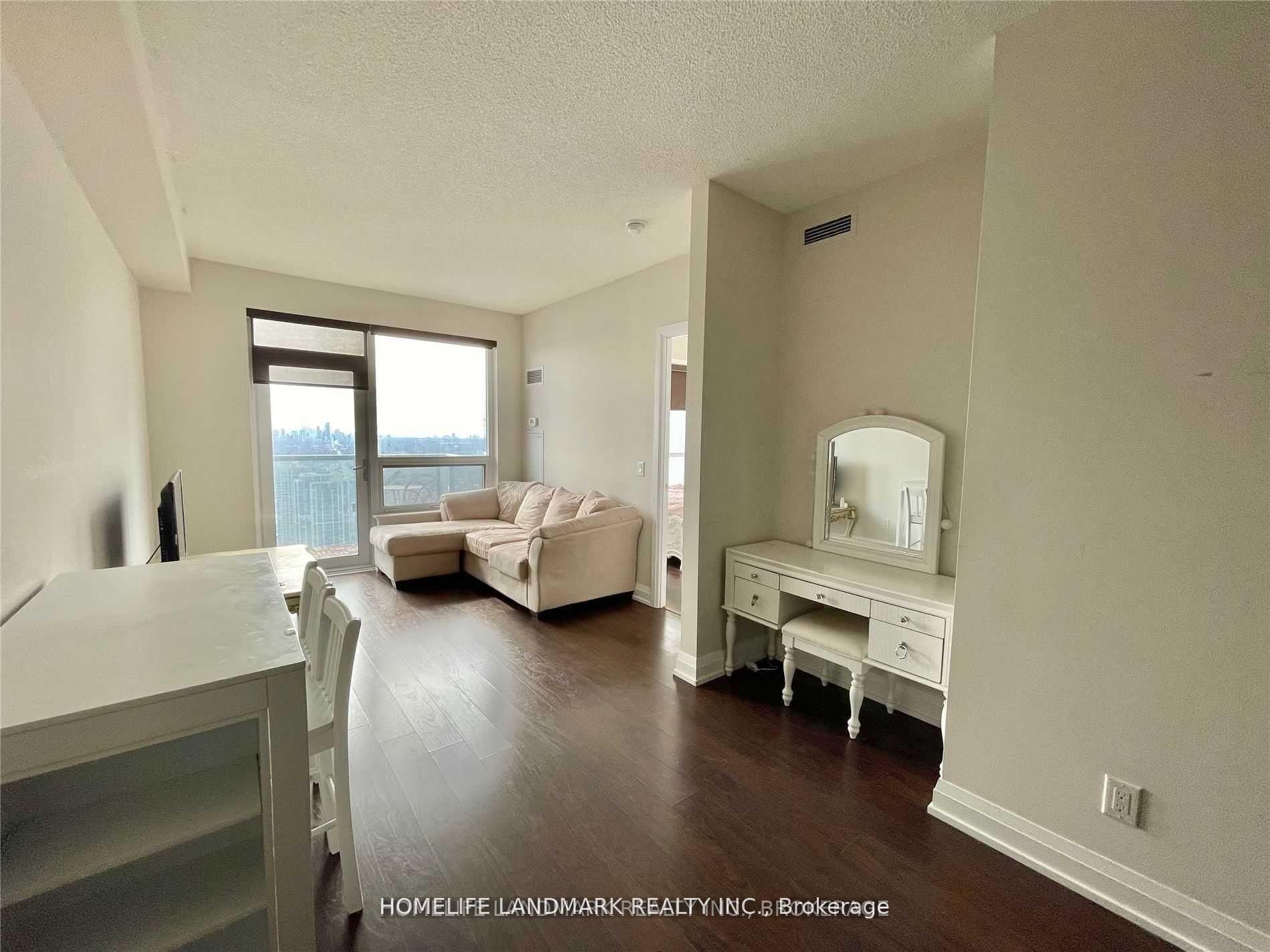 5 Sheppard Avenue E 3516, Toronto C14 — photo 4 of 5