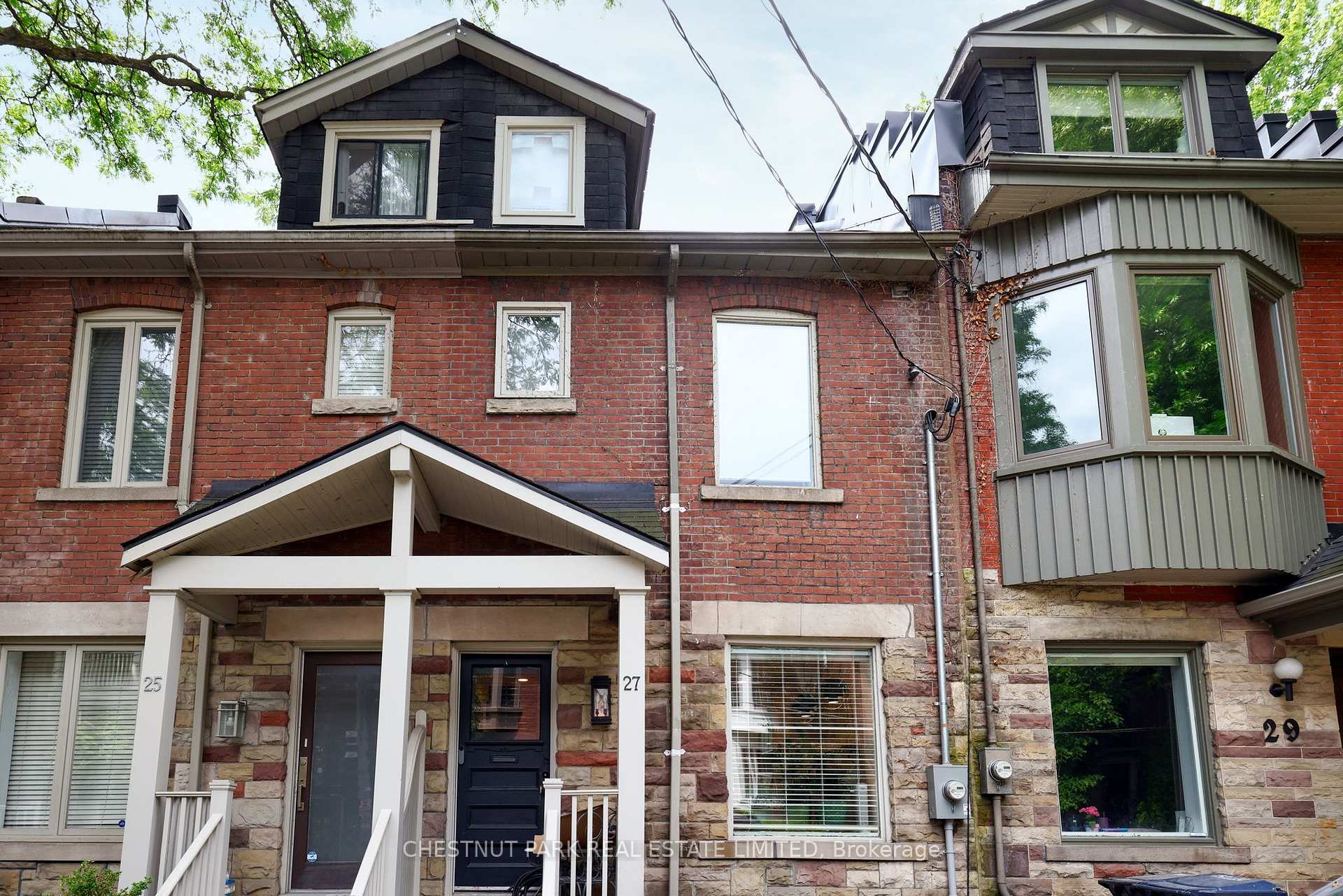 27 Gibson Avenue, Toronto C02, ON M5R 1T4 — Toronto C02, Ontario