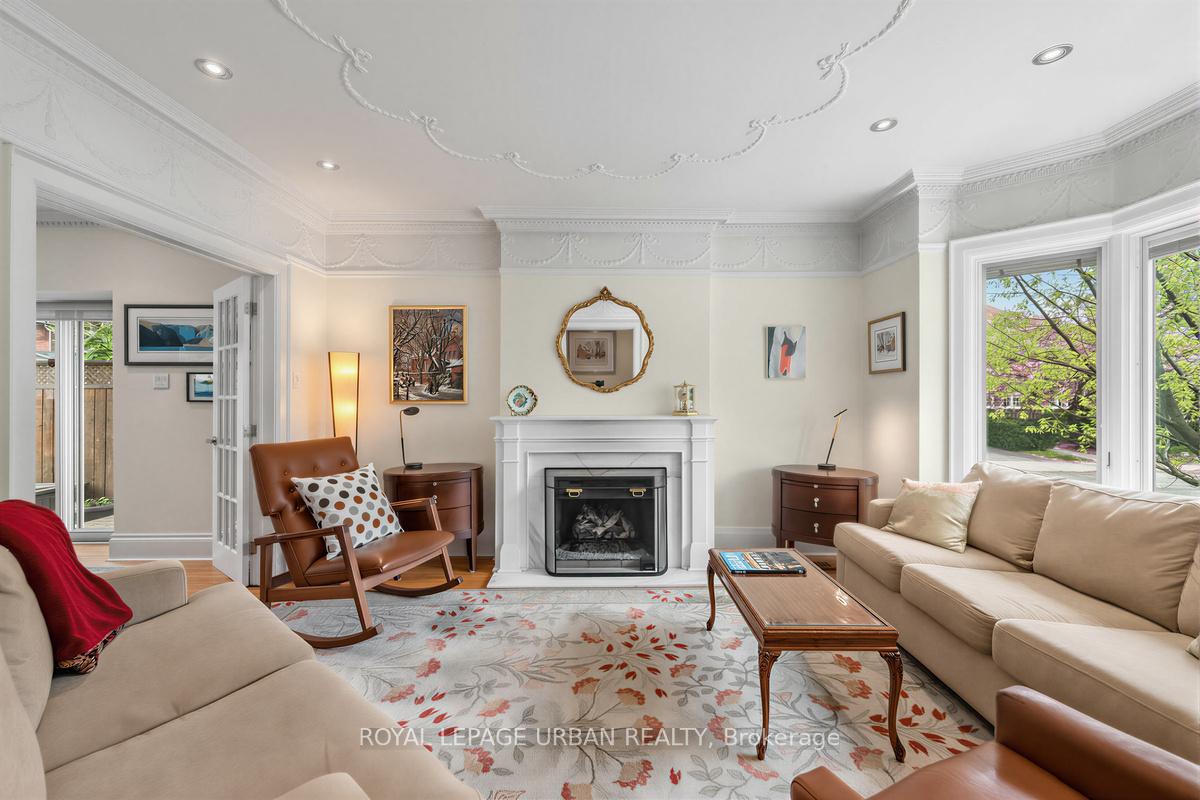 44 Austin Terrace, Toronto C02 — photo 4 of 5