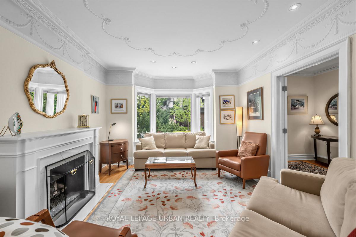 44 Austin Terrace, Toronto C02 — photo 5 of 5