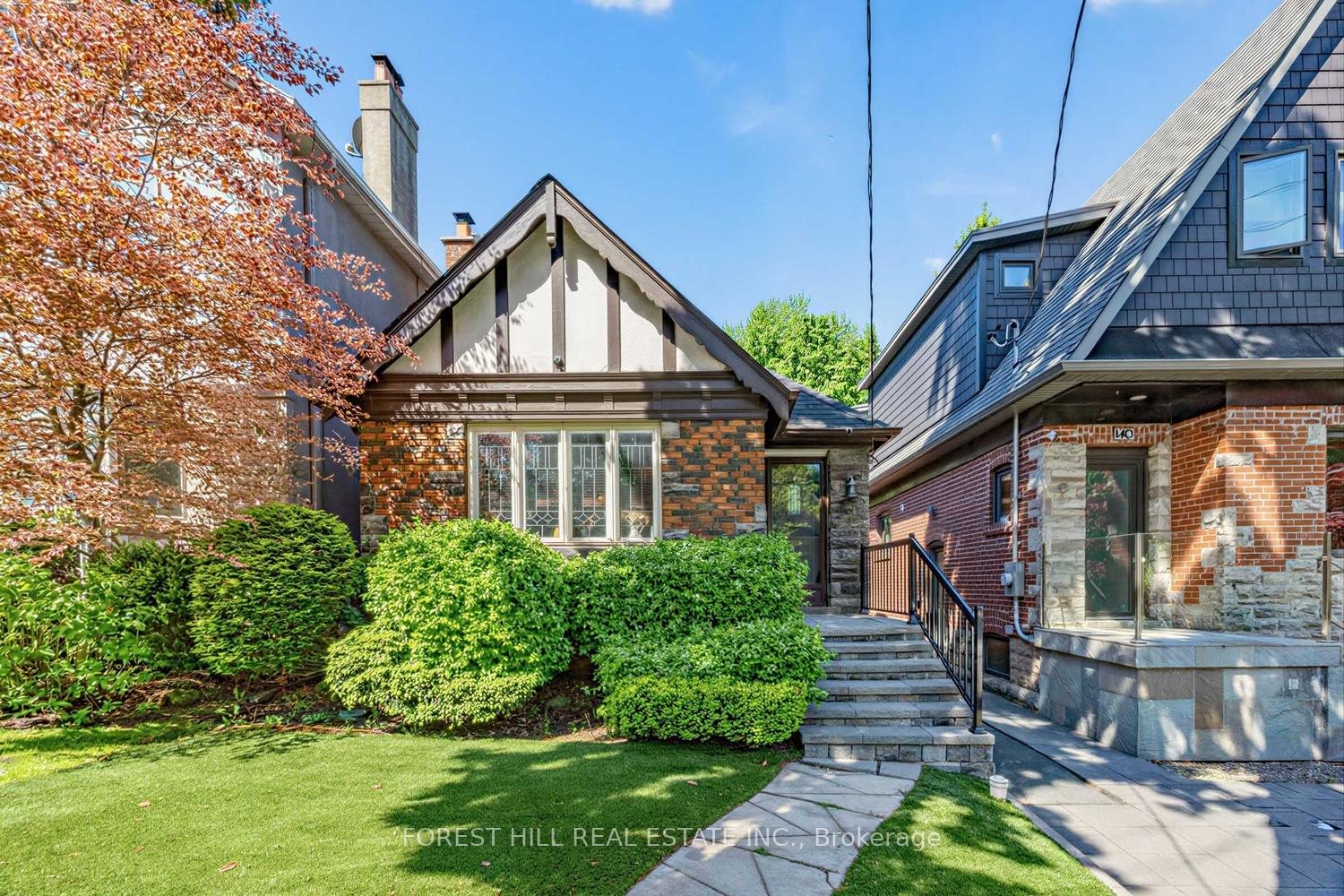 138 Castlewood Road, Toronto C04, ON M5N 2L6 — Toronto C04, Ontario