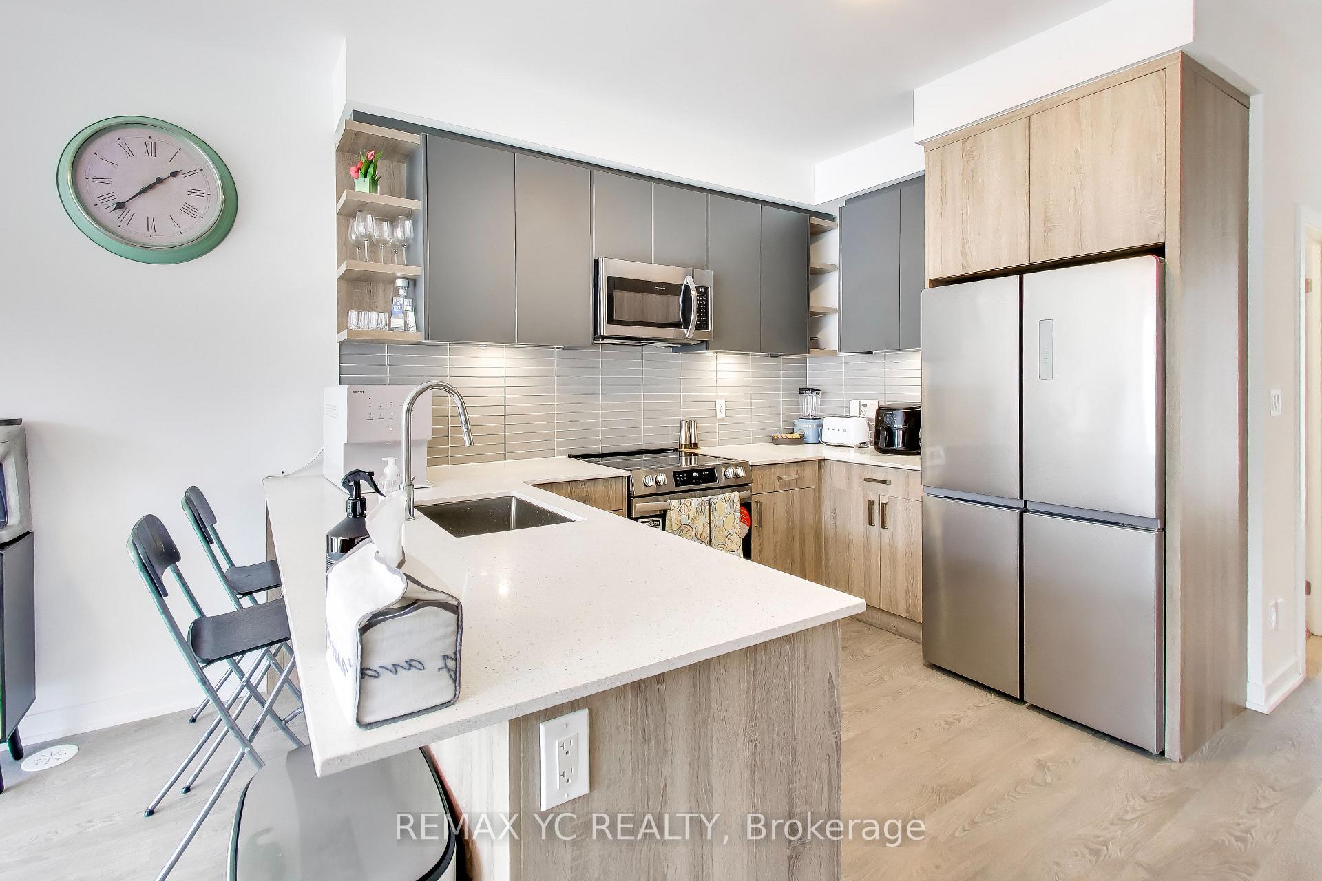 18 Deep Roots Terrace, Toronto C04 — photo 5 of 5