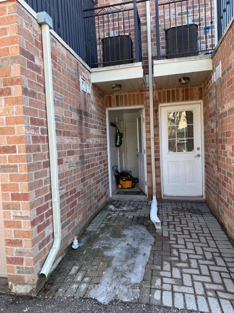 202B Finch Avenue E, Toronto C14, ON M2N 4R9 — Toronto C14, Ontario