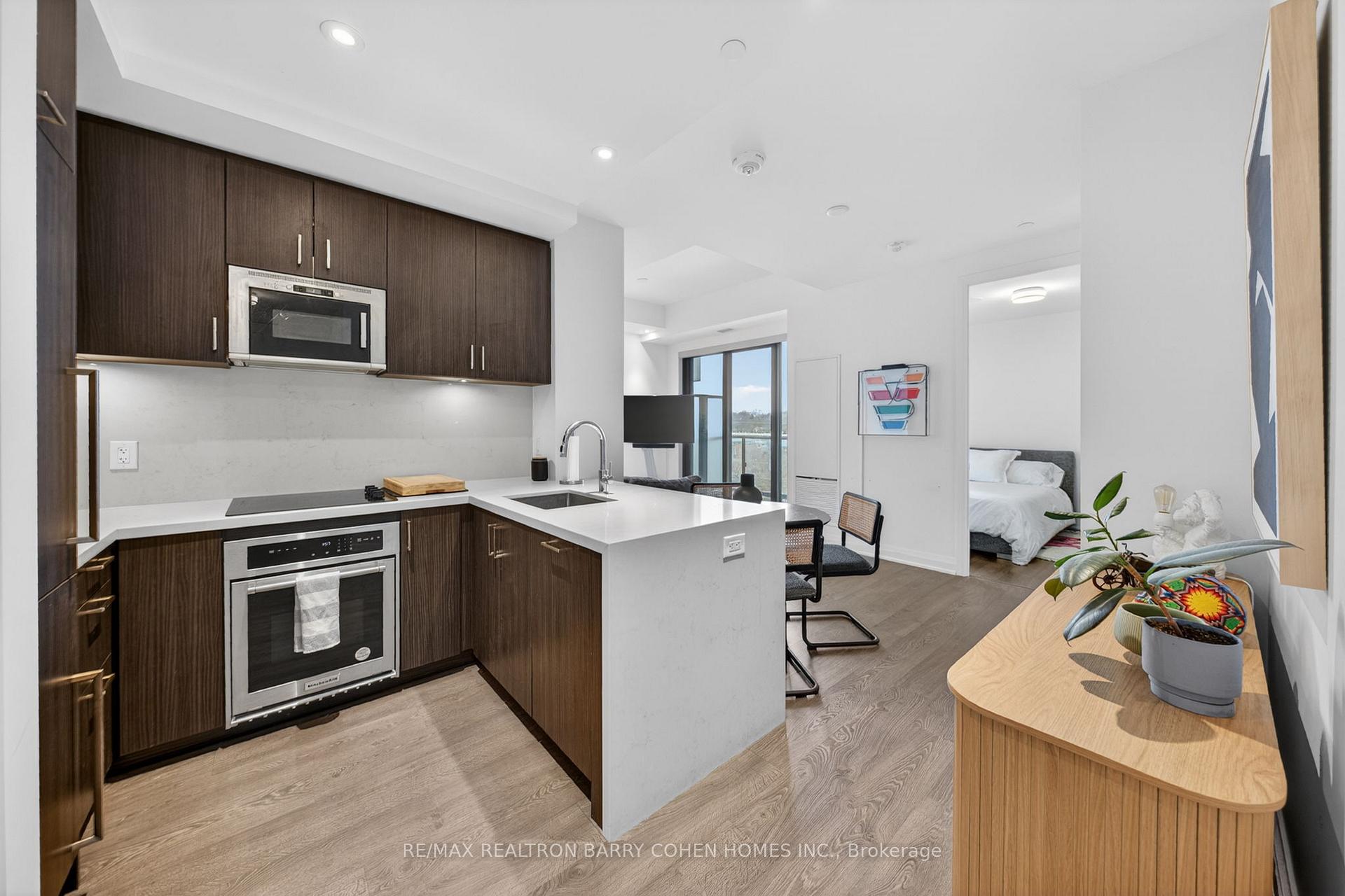 280 Howland Avenue GPH25, Toronto C02 — photo 5 of 5