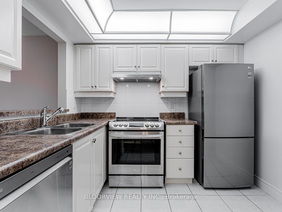 5418 Yonge Street 603, Toronto C07 — photo 5 of 5