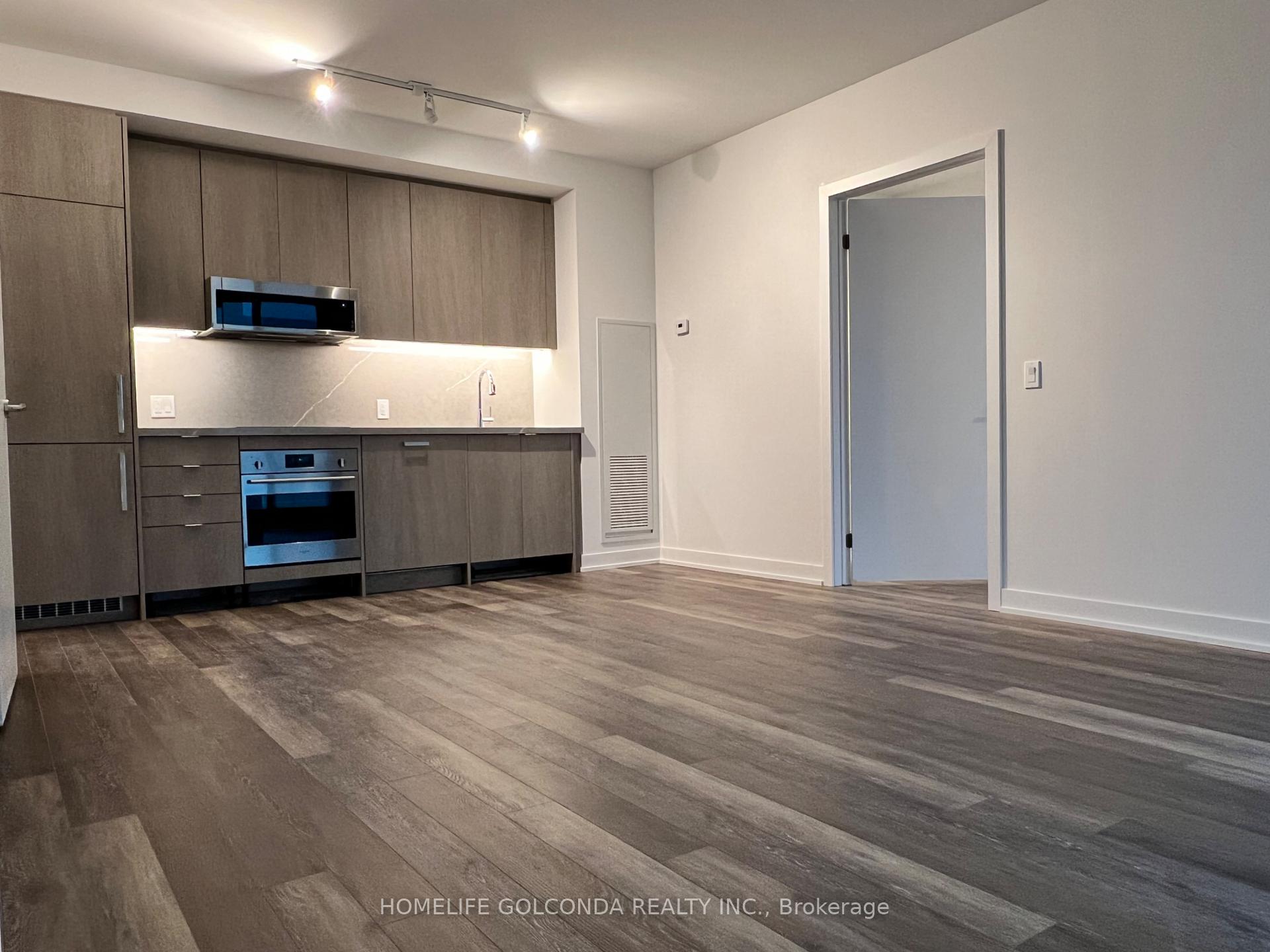 250 Lawrence Avenue W 708, Toronto C04 — photo 5 of 5
