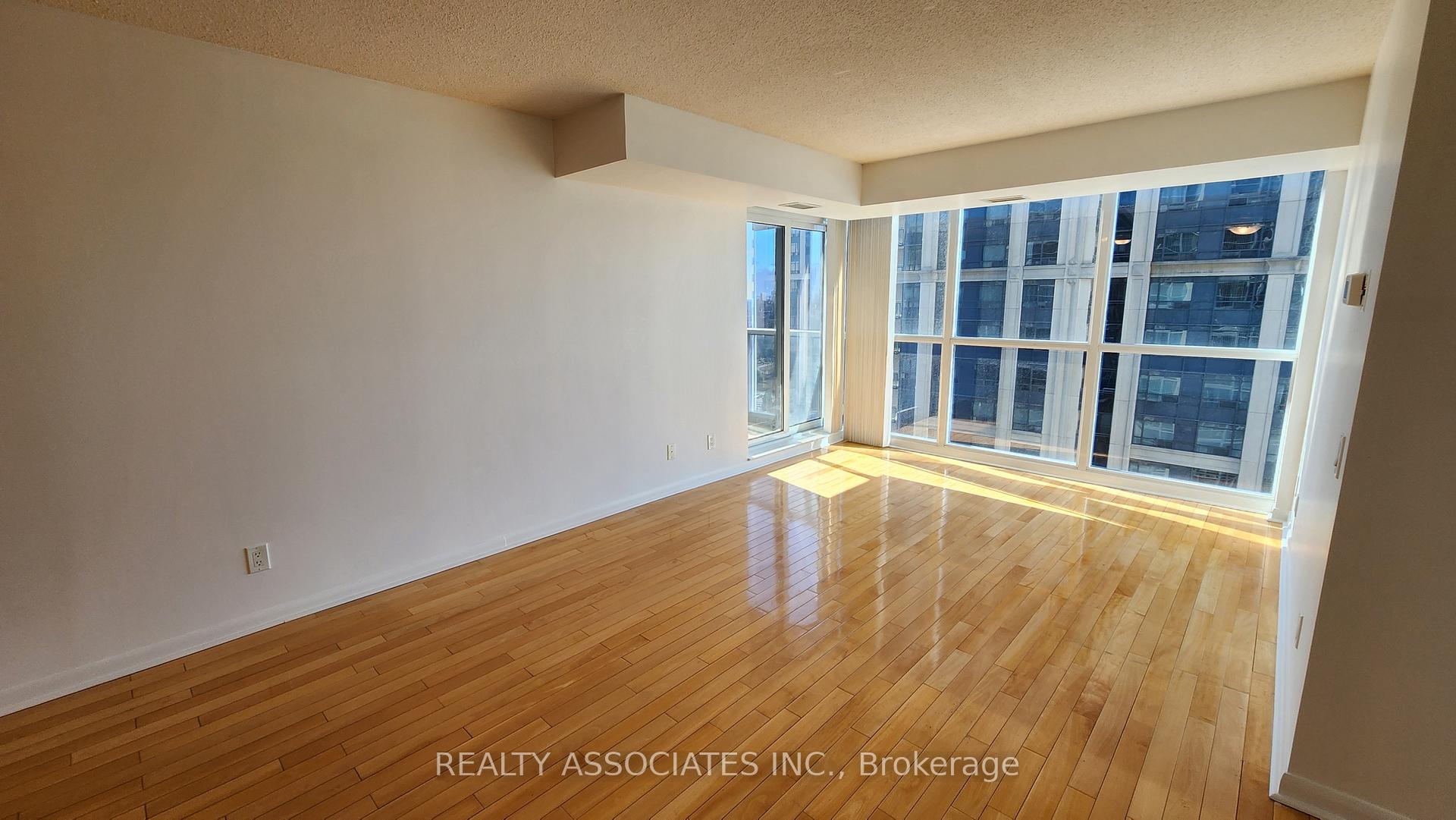 4978 Yonge Street 2109, Toronto C07 — photo 4 of 5