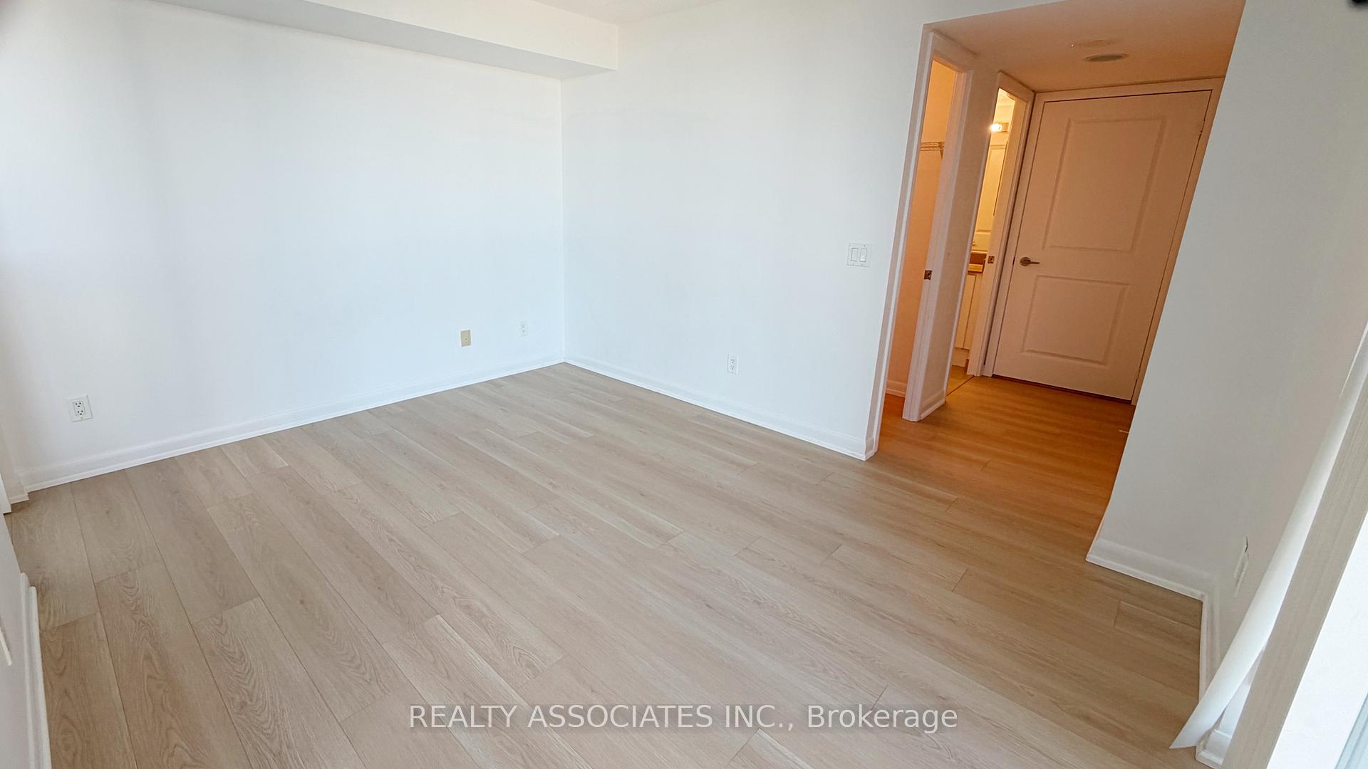 4978 Yonge Street 2109, Toronto C07 — photo 5 of 5