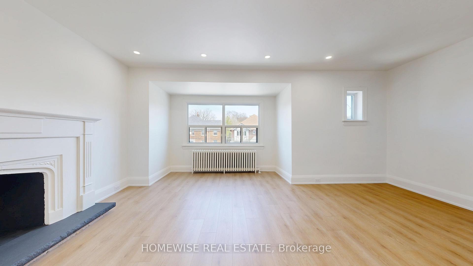 1214 Avenue Road 2, Toronto C04 — photo 4 of 5
