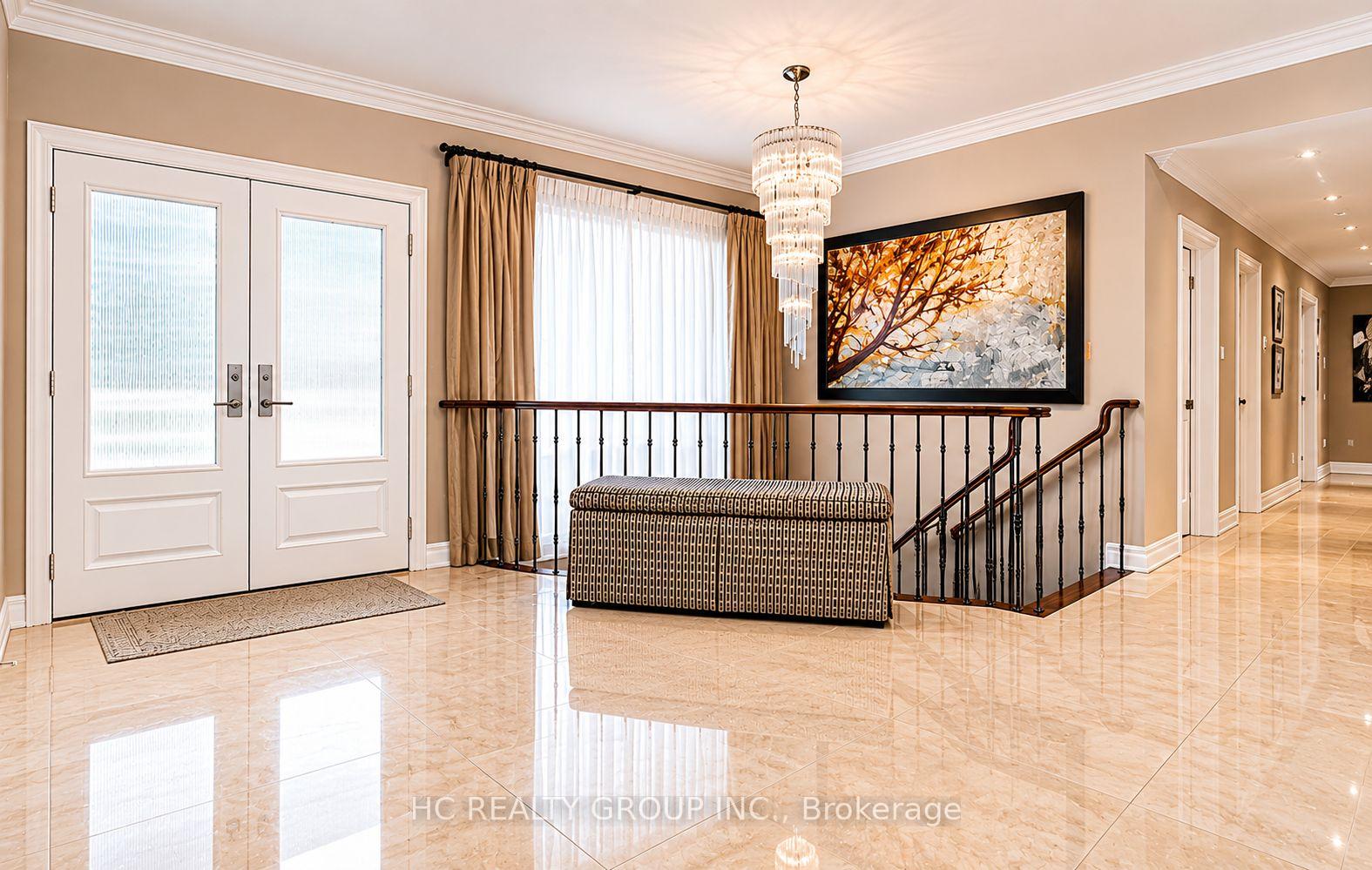 1 Tudor Gate, Toronto C12 — photo 4 of 5
