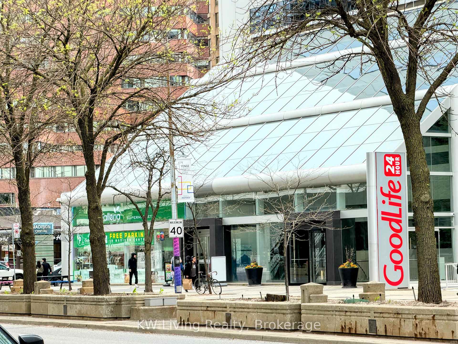 4955 Yonge Street 2615, Toronto C14 — photo 4 of 5
