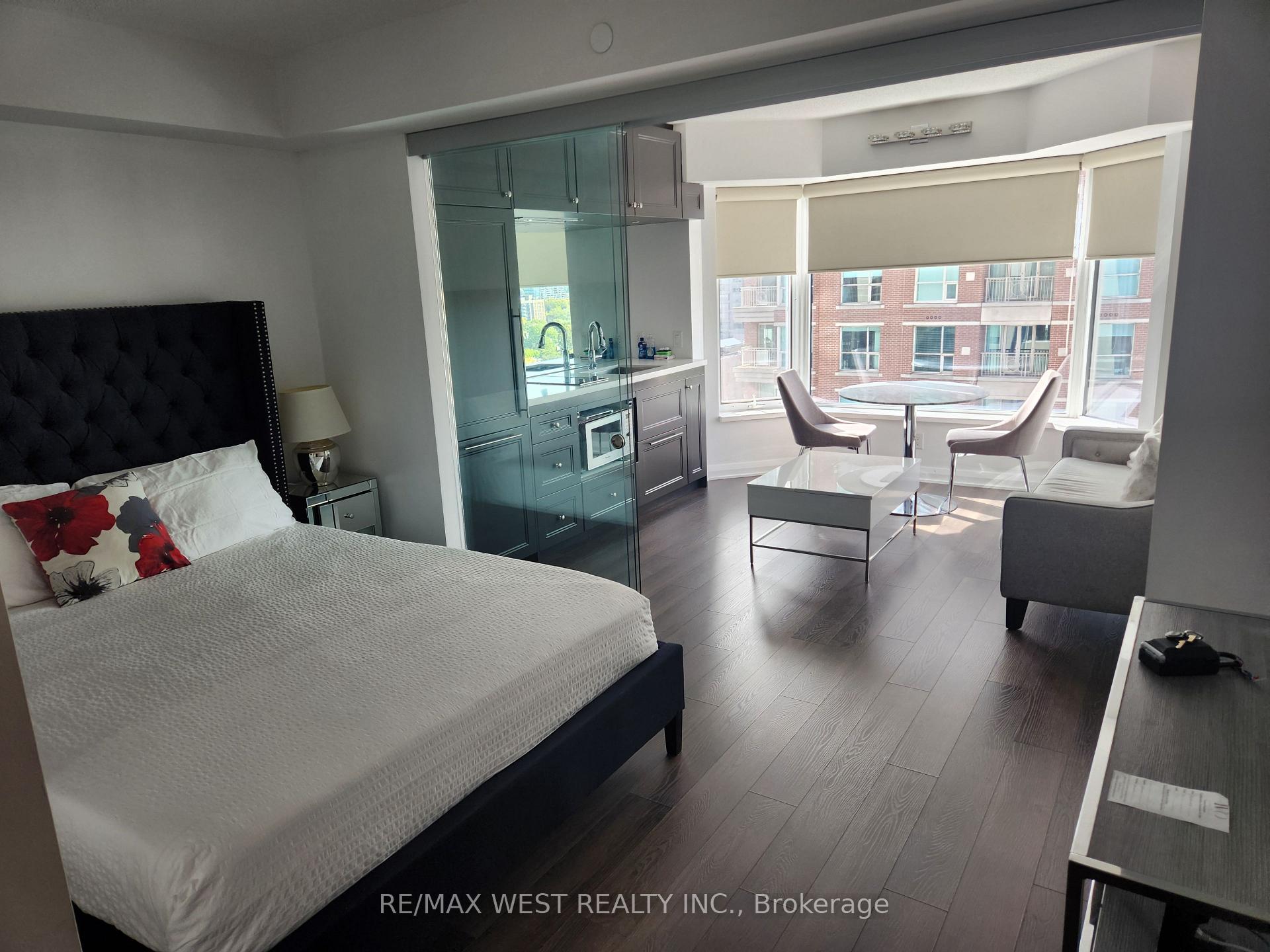 155 Yorkville Avenue 1616, Toronto C02 — photo 5 of 5