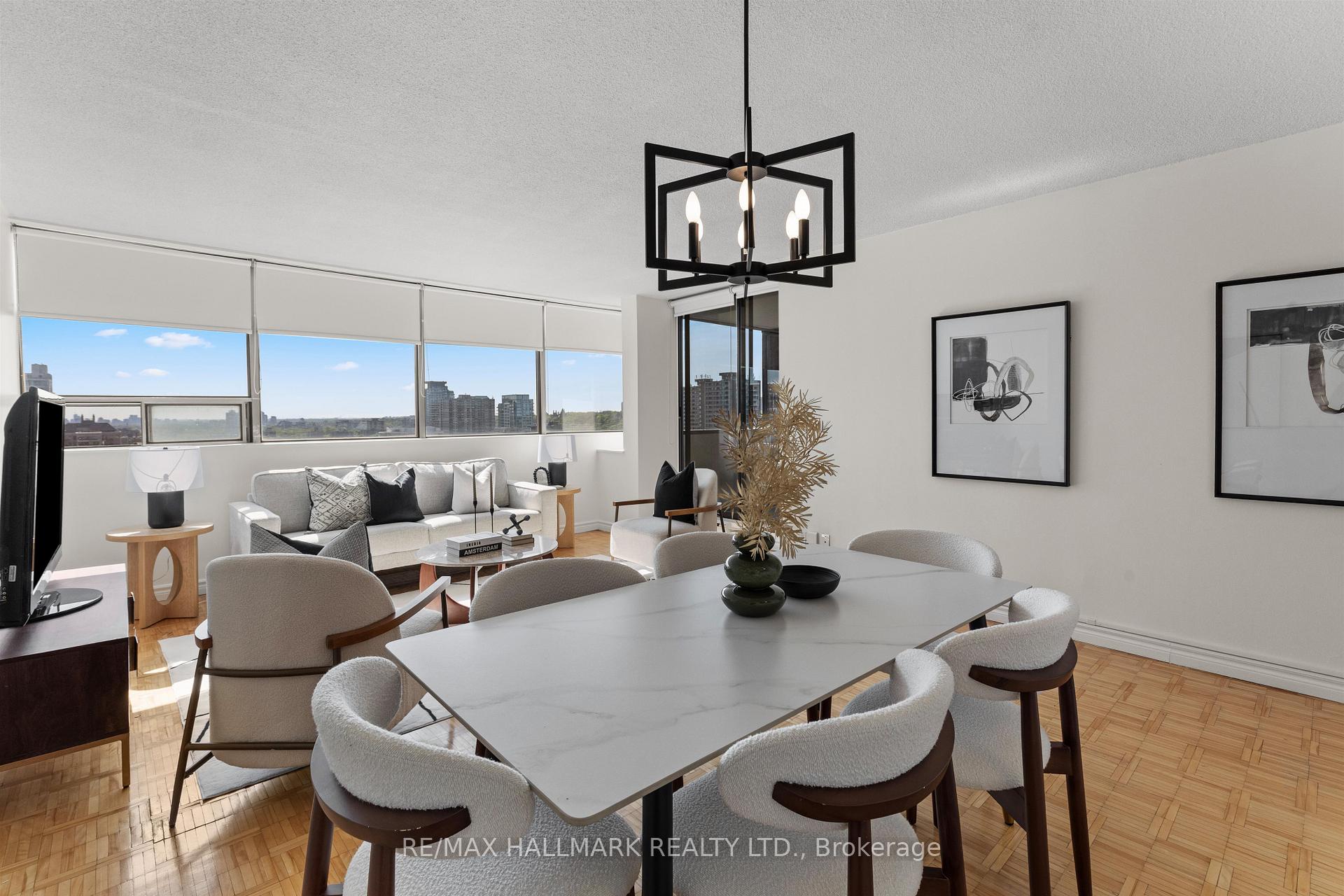 914 Yonge Street 1506, Toronto C02 — photo 3 of 5