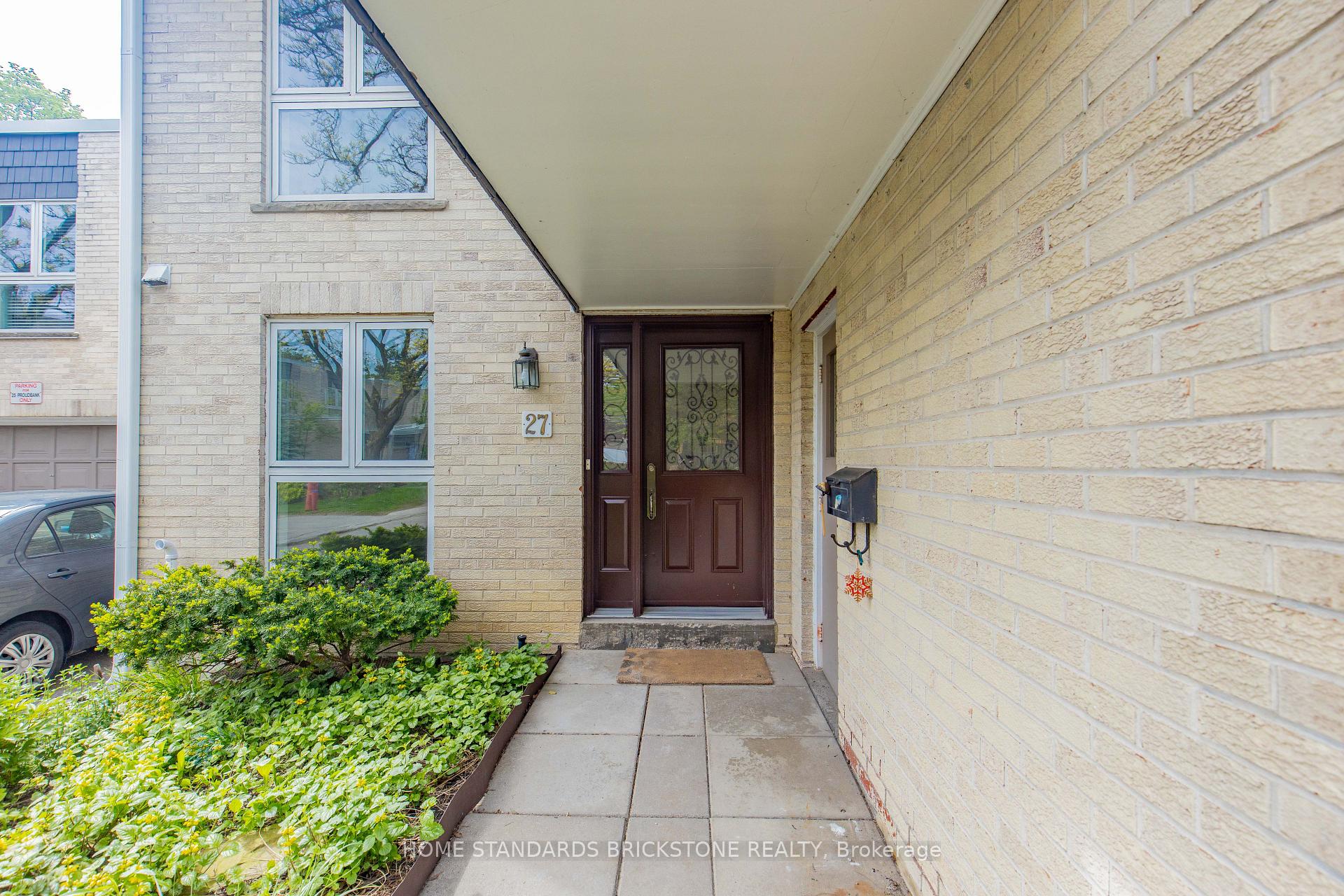 27 Proudbank Millway N/A 50, Toronto C12 — photo 3 of 5