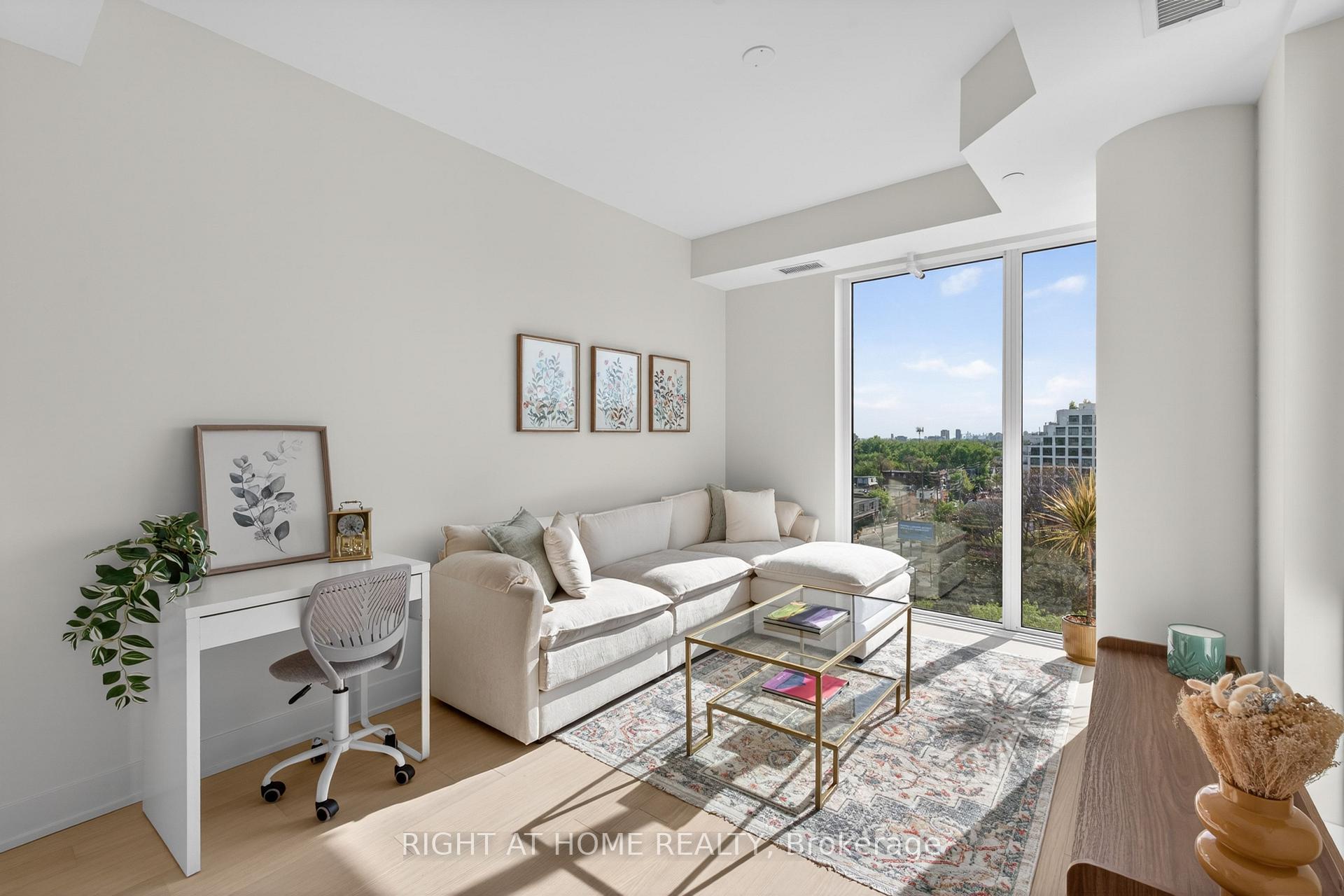 322 Dupont Street, Toronto C02, ON M5R 0E3 — Toronto C02, Ontario