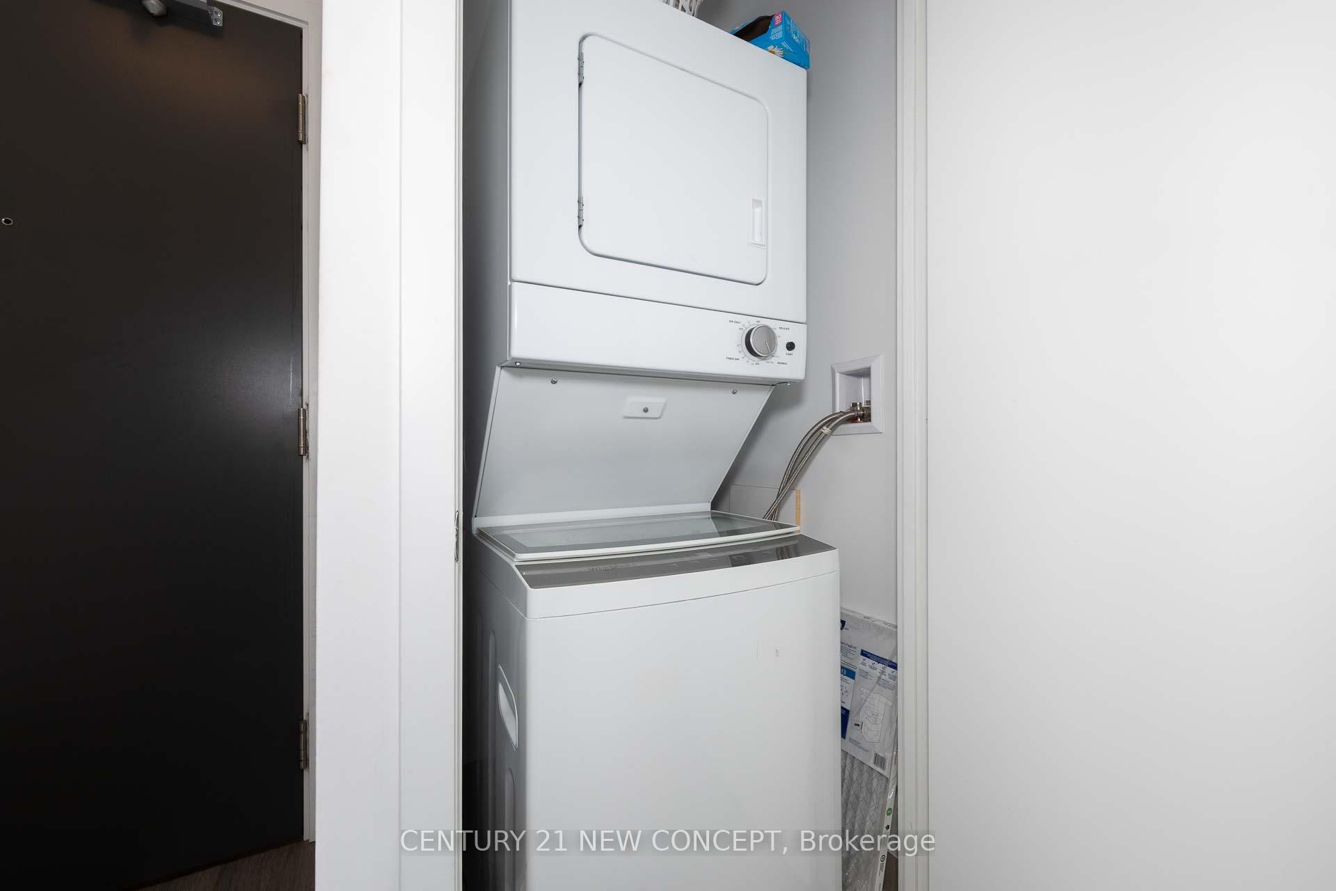 5180 Yonge Street 416, Toronto C07 — photo 2 of 5
