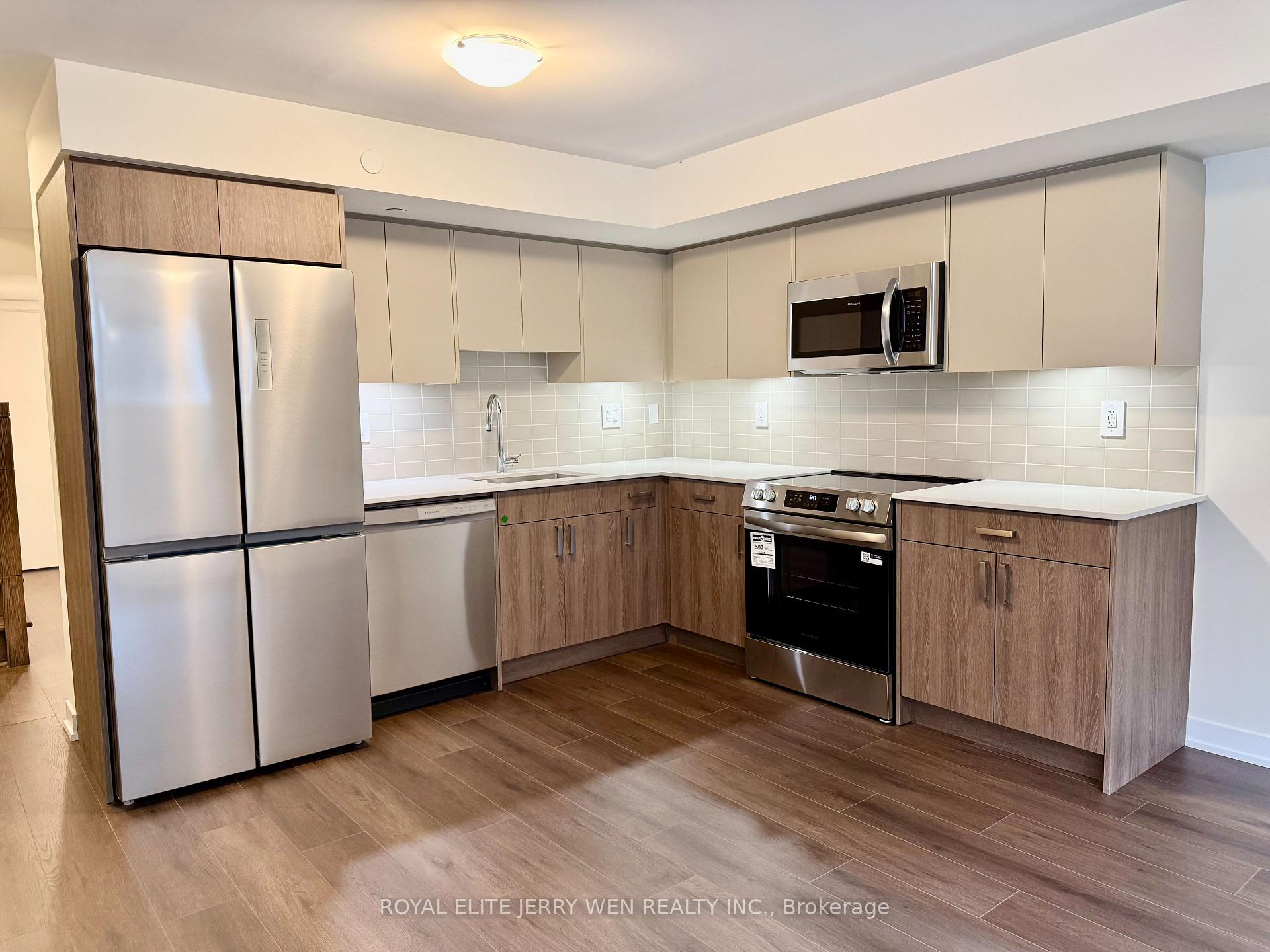 420 Lawrence Heights Way Basement, Toronto C04 — photo 4 of 5
