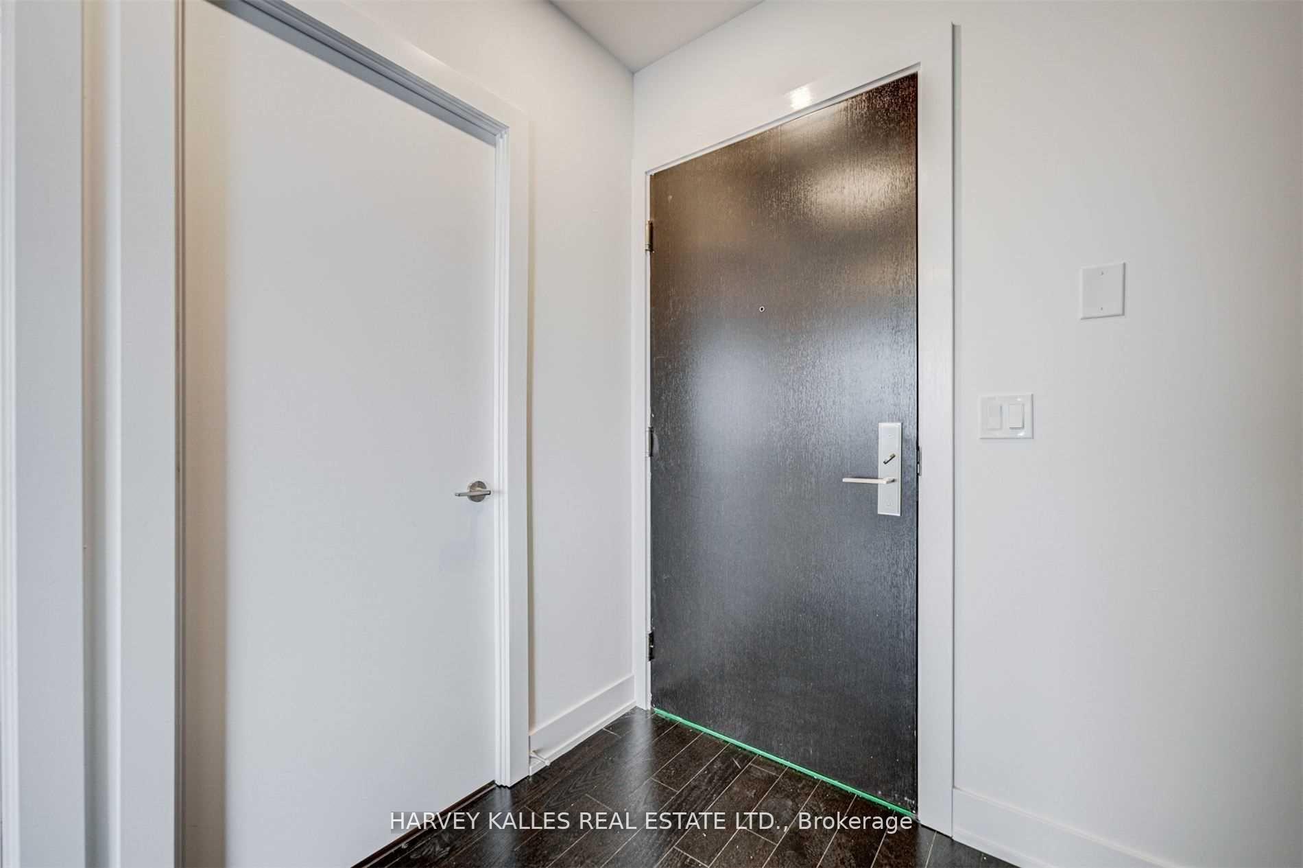 181 Bedford Road 2305, Toronto C02 — photo 4 of 5